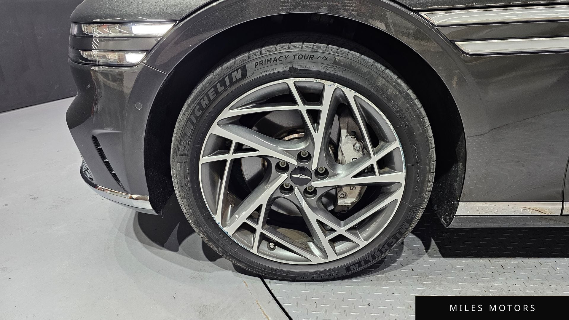 Genesis G90 (RS4) 2022 — миниатюра 5