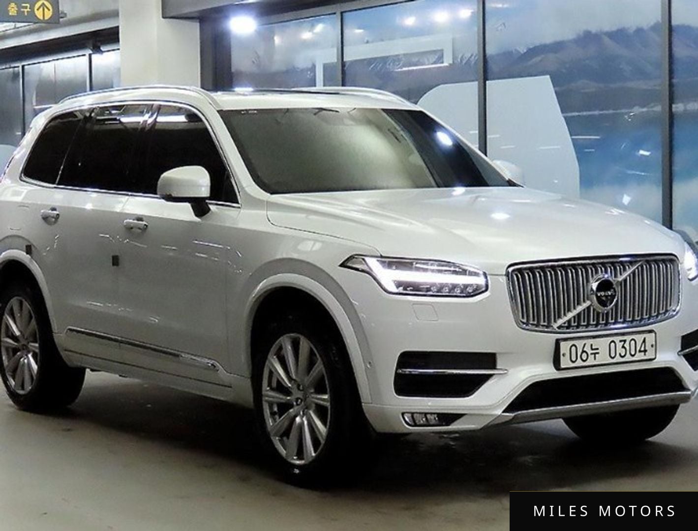 Volvo XC90 2017 — фото 1 из 12