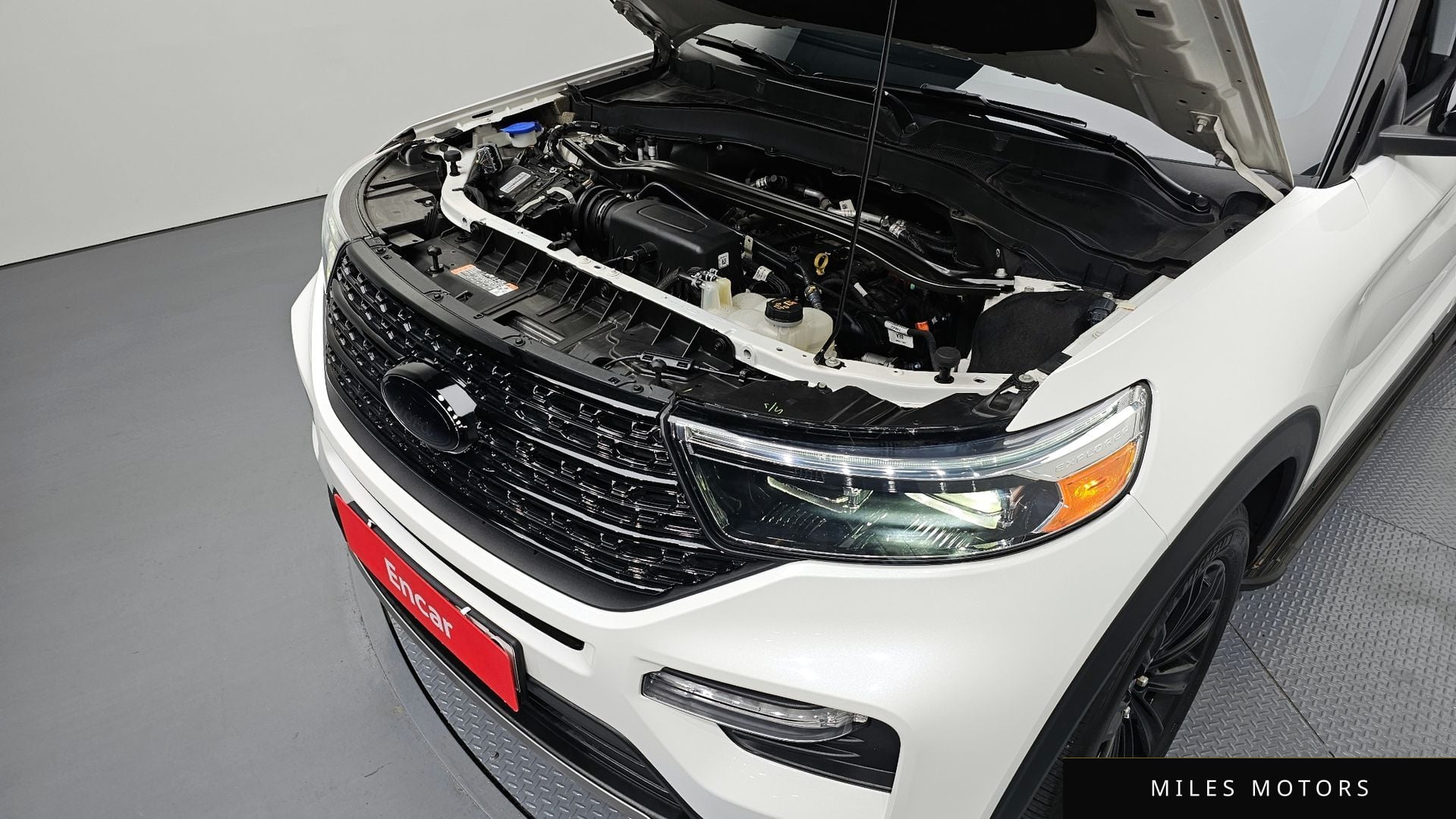 Ford Explorer 2022 — миниатюра 6