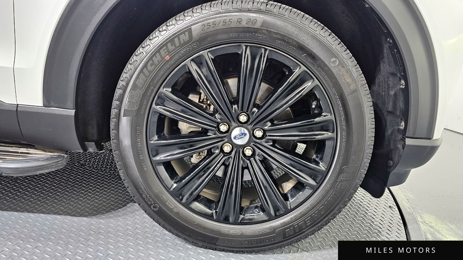 Ford Explorer 2022 — миниатюра 7