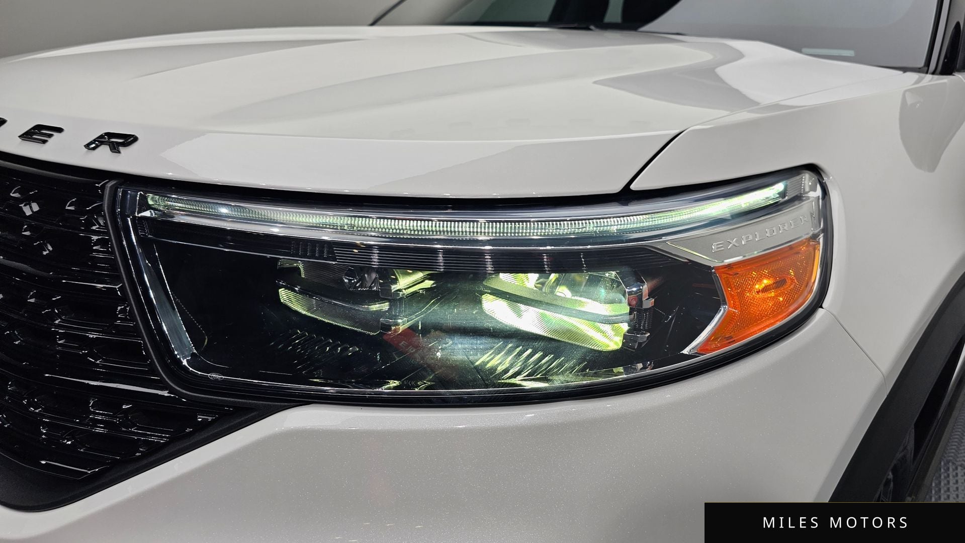 Ford Explorer 2022 — миниатюра 8