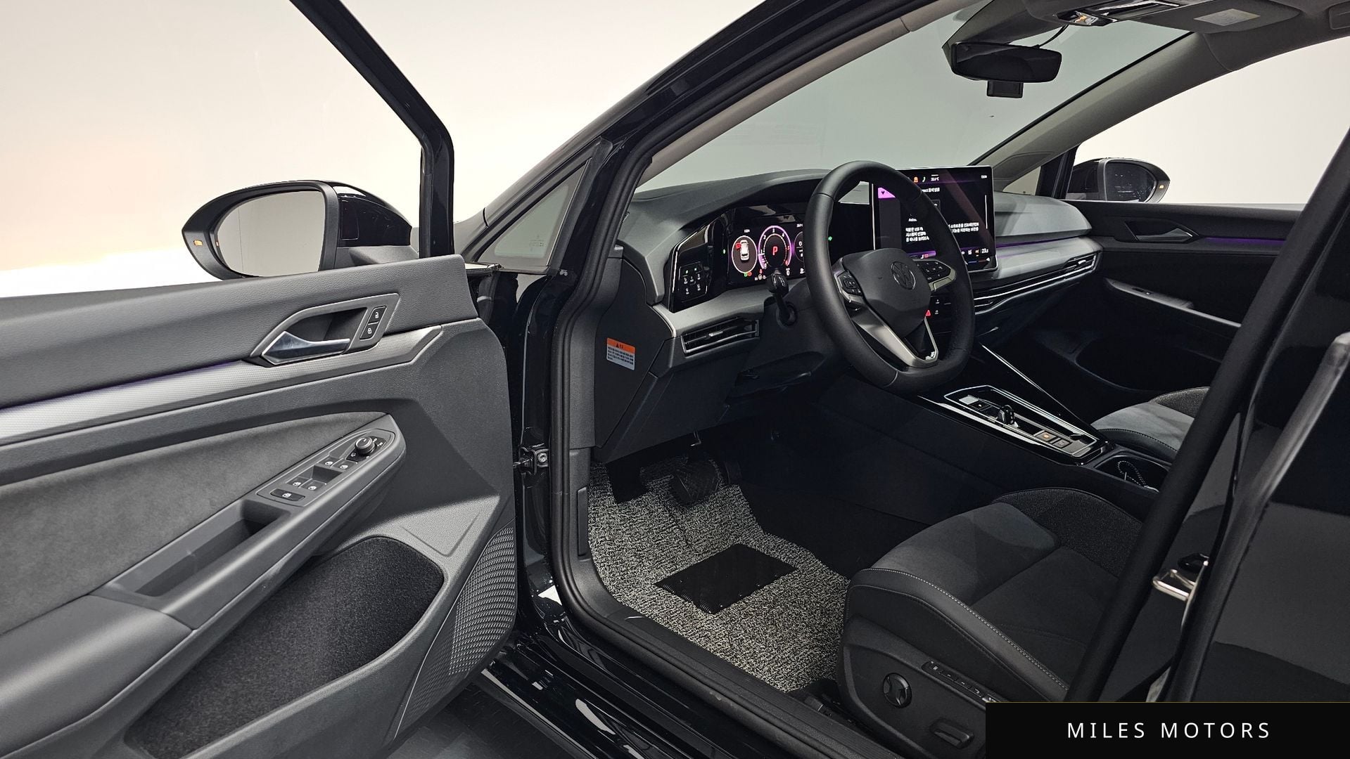 Volkswagen Golf 2025 — миниатюра 12