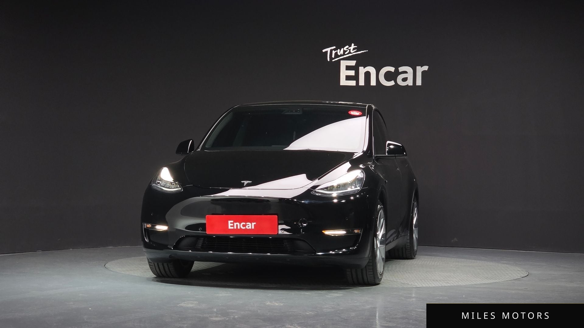 Tesla Model Y 2021 — миниатюра 3