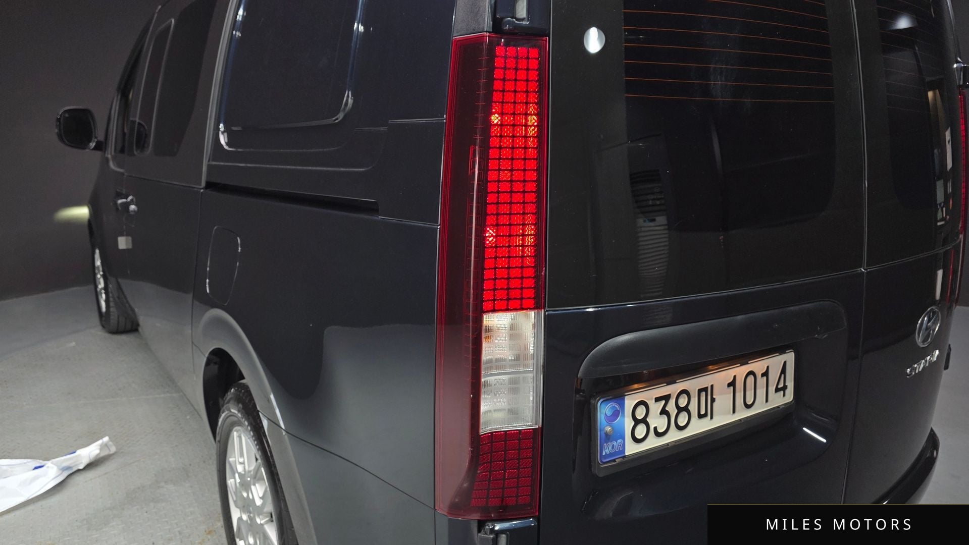 Hyundai Staria 2023 — миниатюра 9