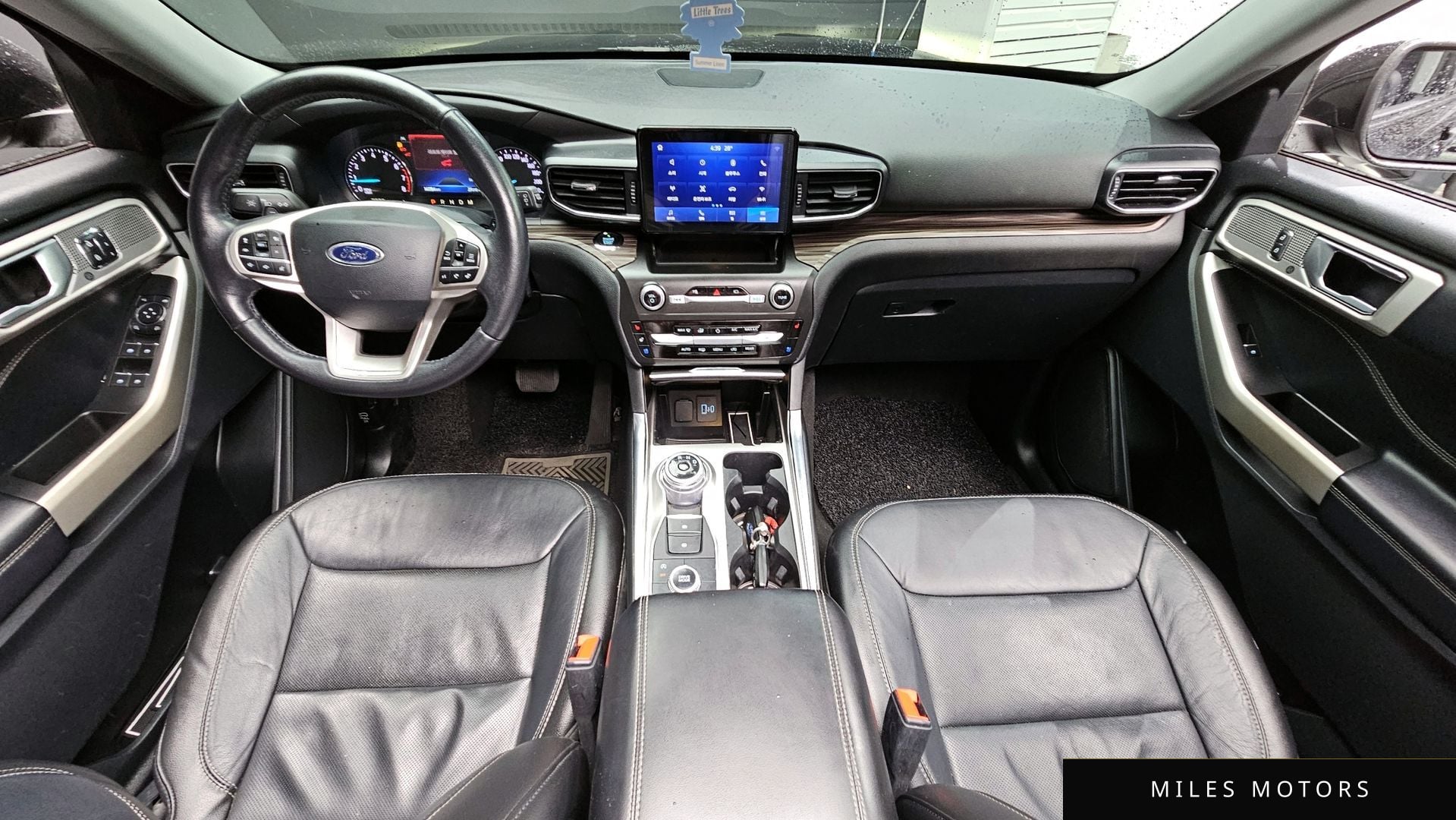Ford Explorer 2020 — миниатюра 7