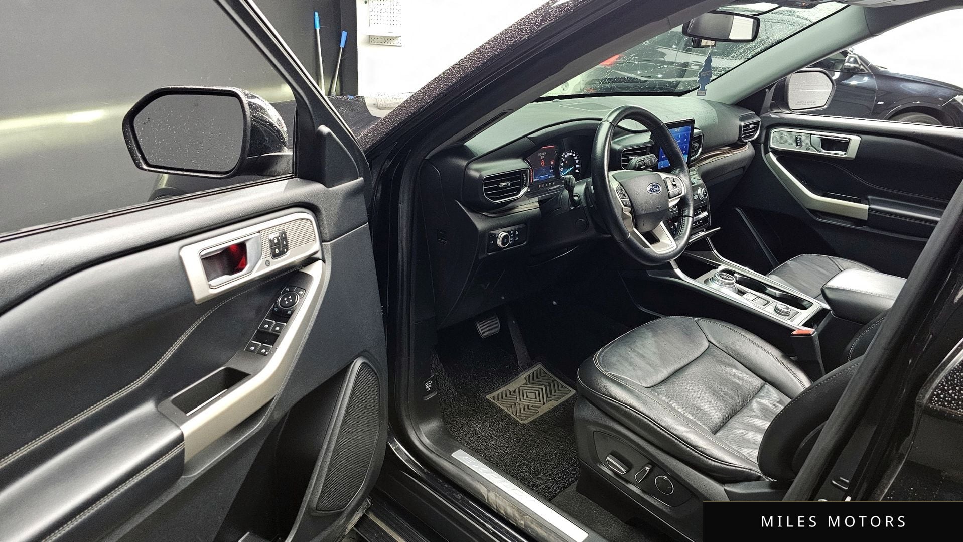 Ford Explorer 2020 — миниатюра 10