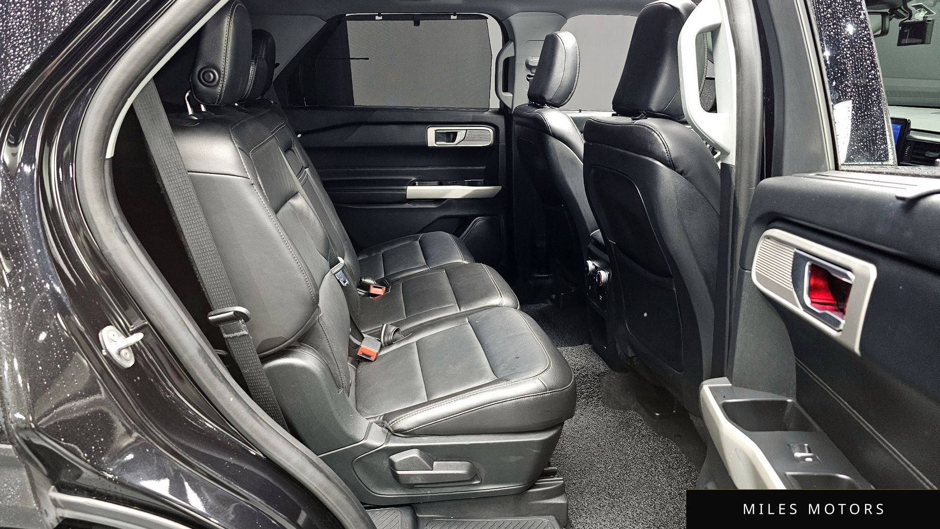 Ford Explorer 2020 — миниатюра 11