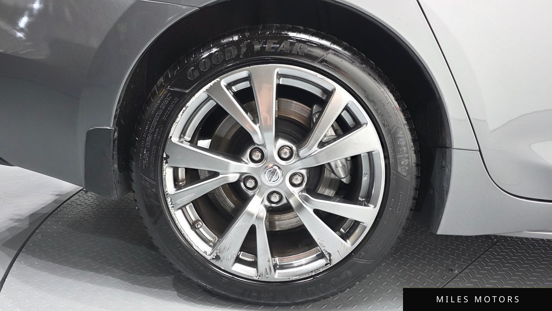 Nissan Maxima 2017 — миниатюра 5