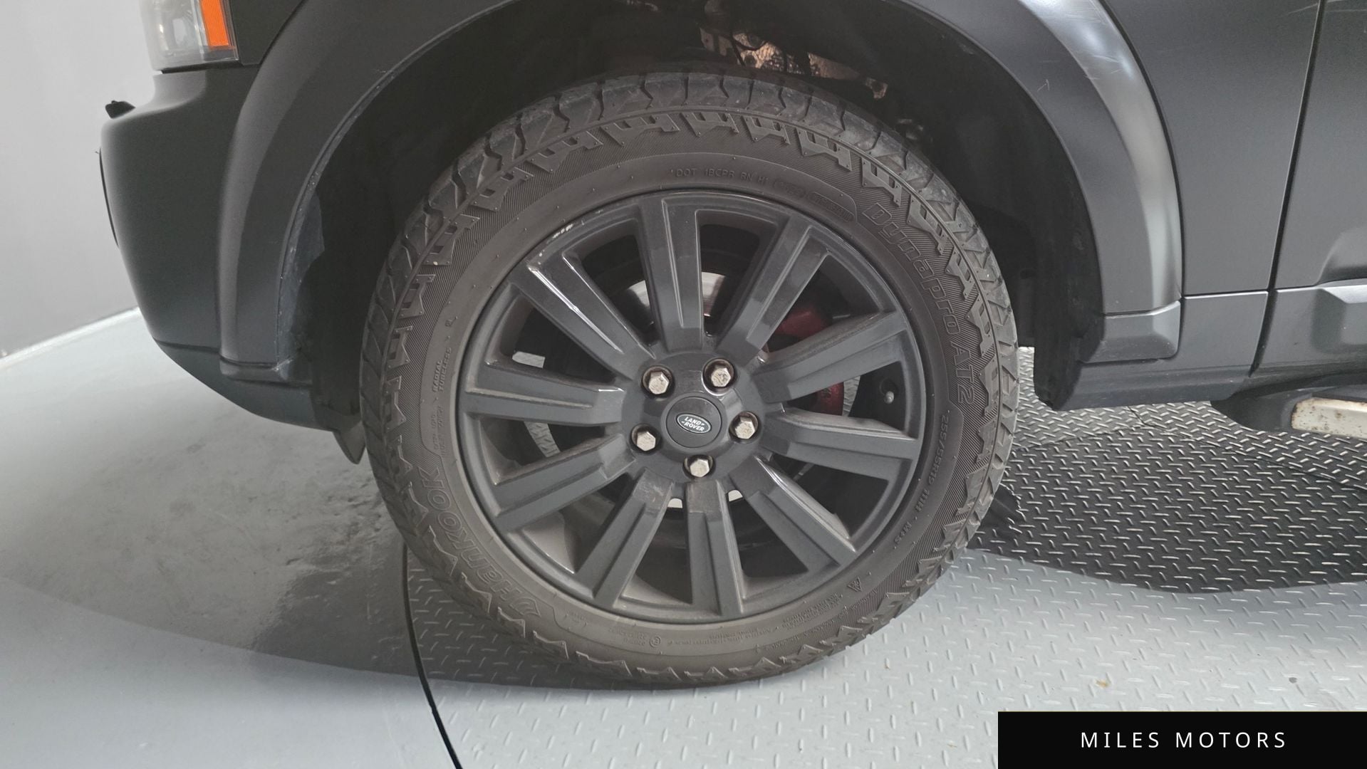 Land Rover Discovery 2010 — миниатюра 5