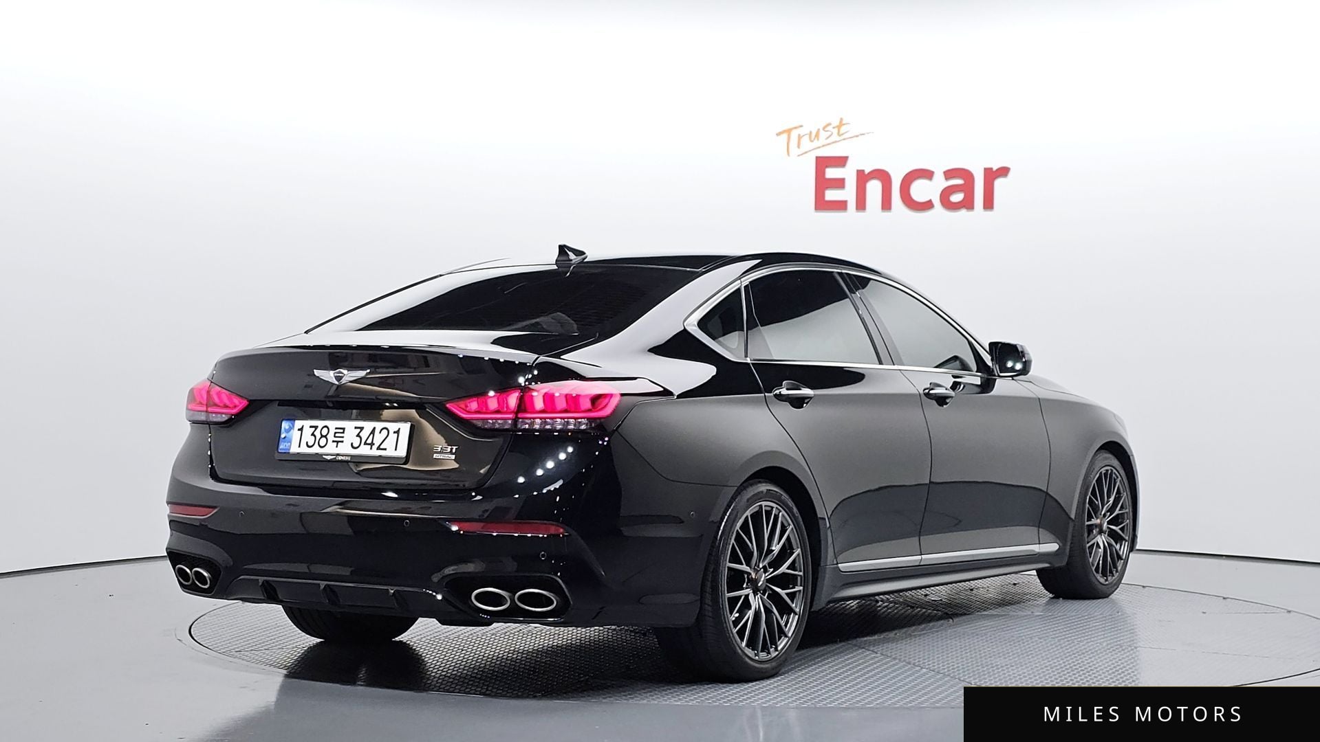 Hyundai Genesis 2016 — миниатюра 2
