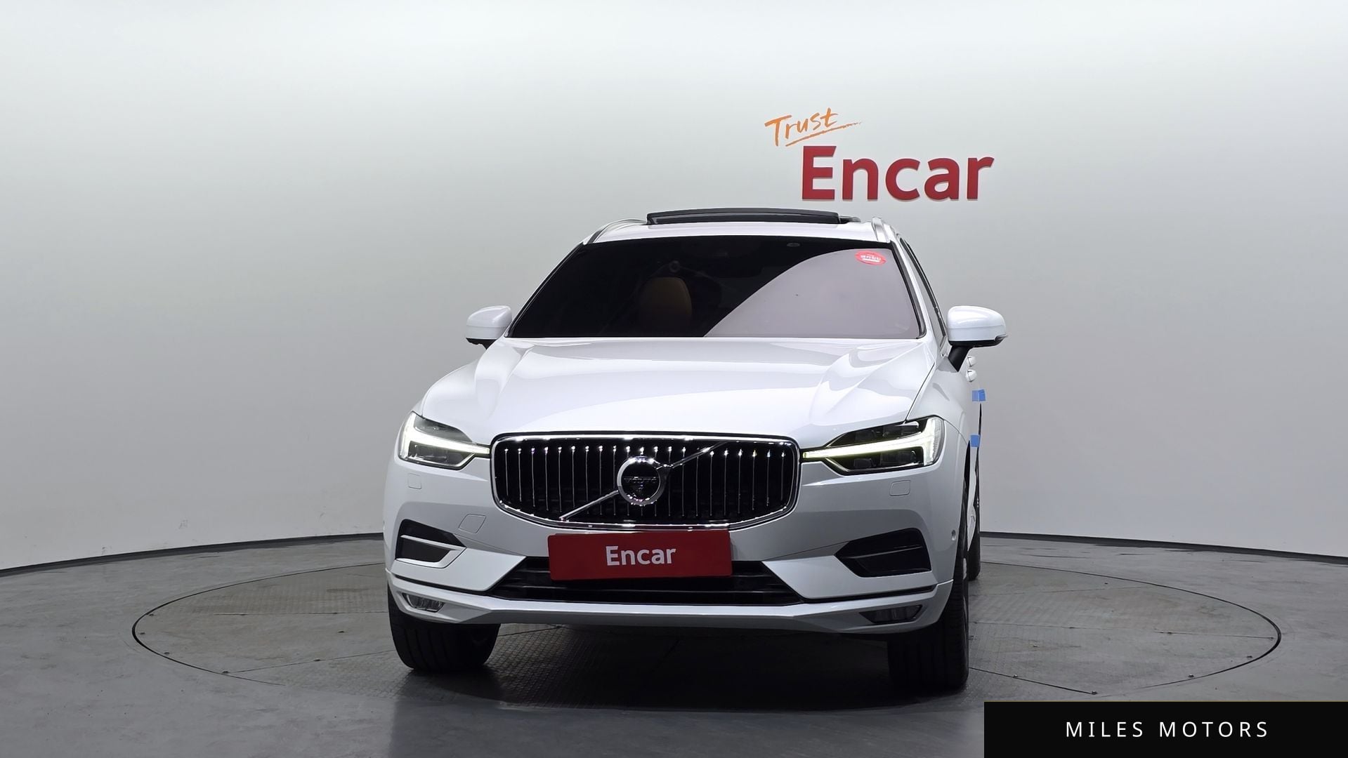 Volvo XC60 2019 — миниатюра 3