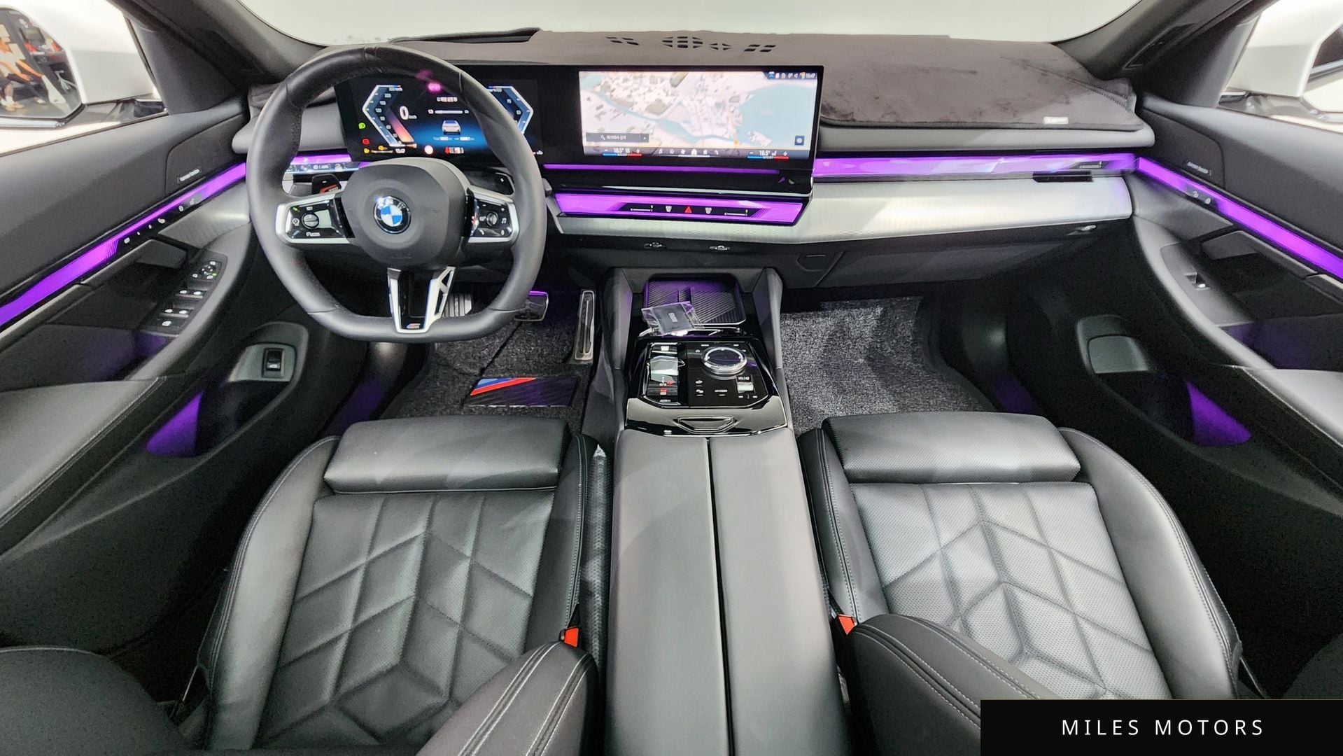 BMW 5 Series (G60) 2025 — миниатюра 10