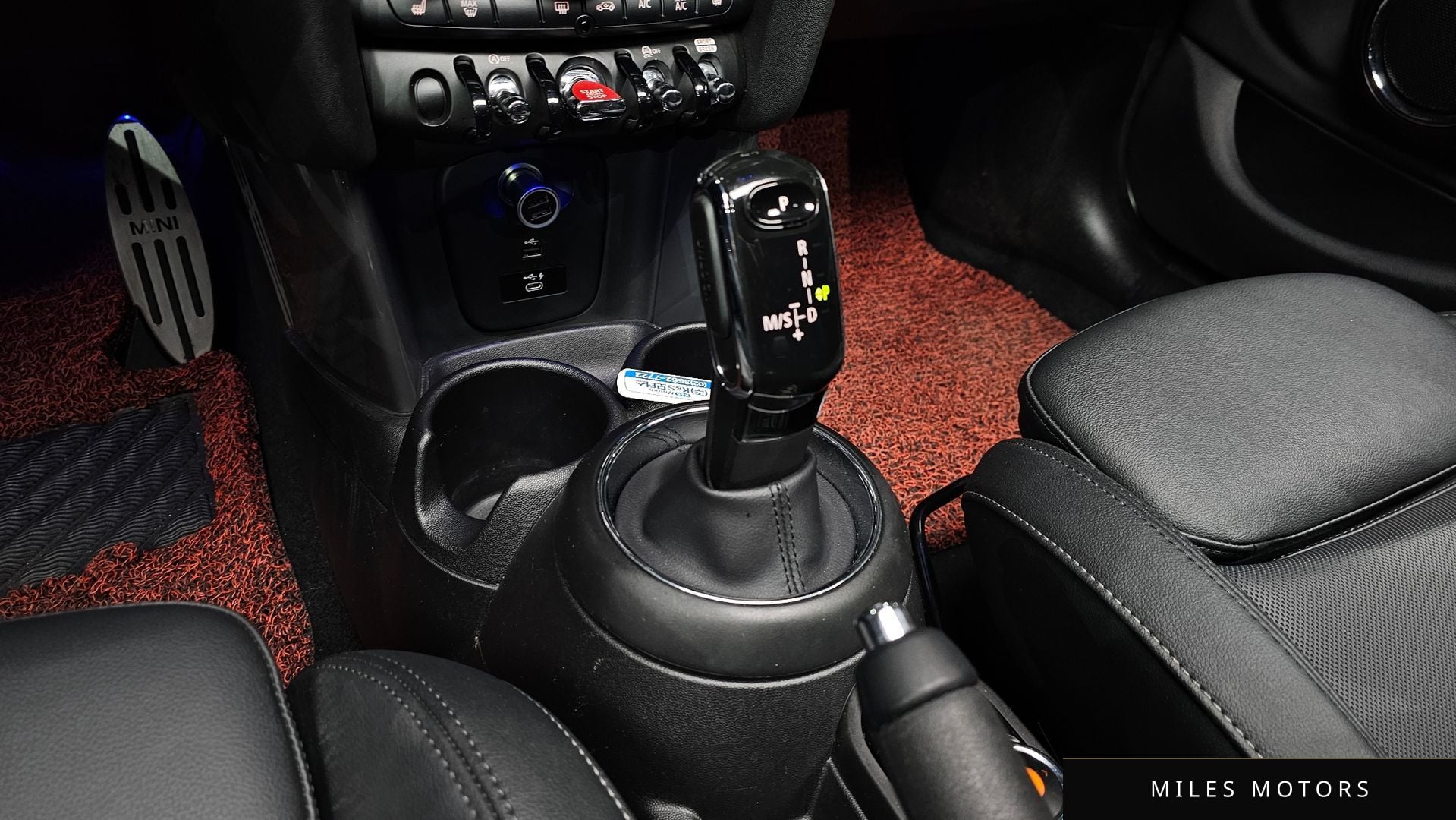 MINI Cooper 2021 — миниатюра 12
