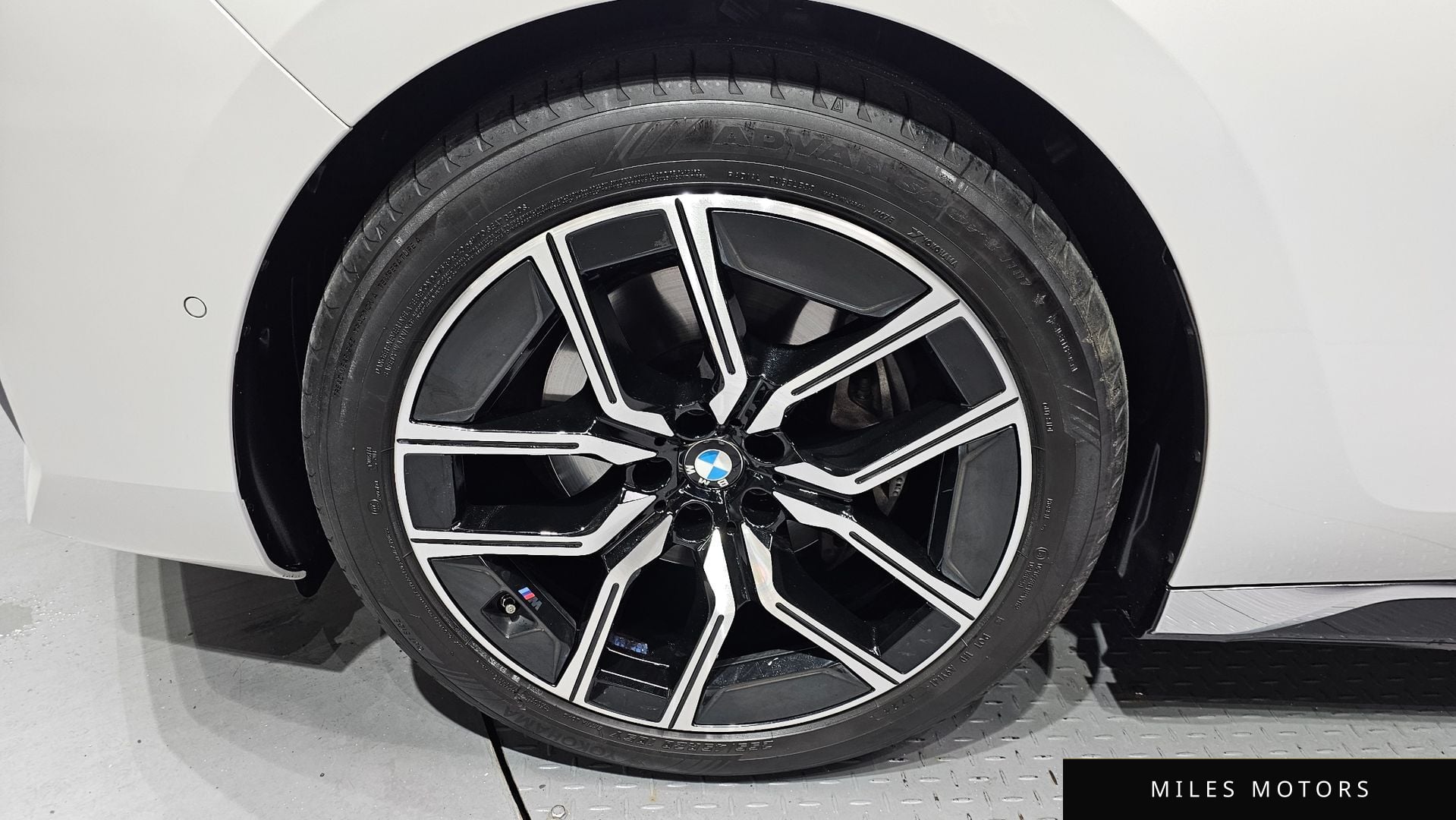 BMW 7 Series (G70) 2025 — миниатюра 5