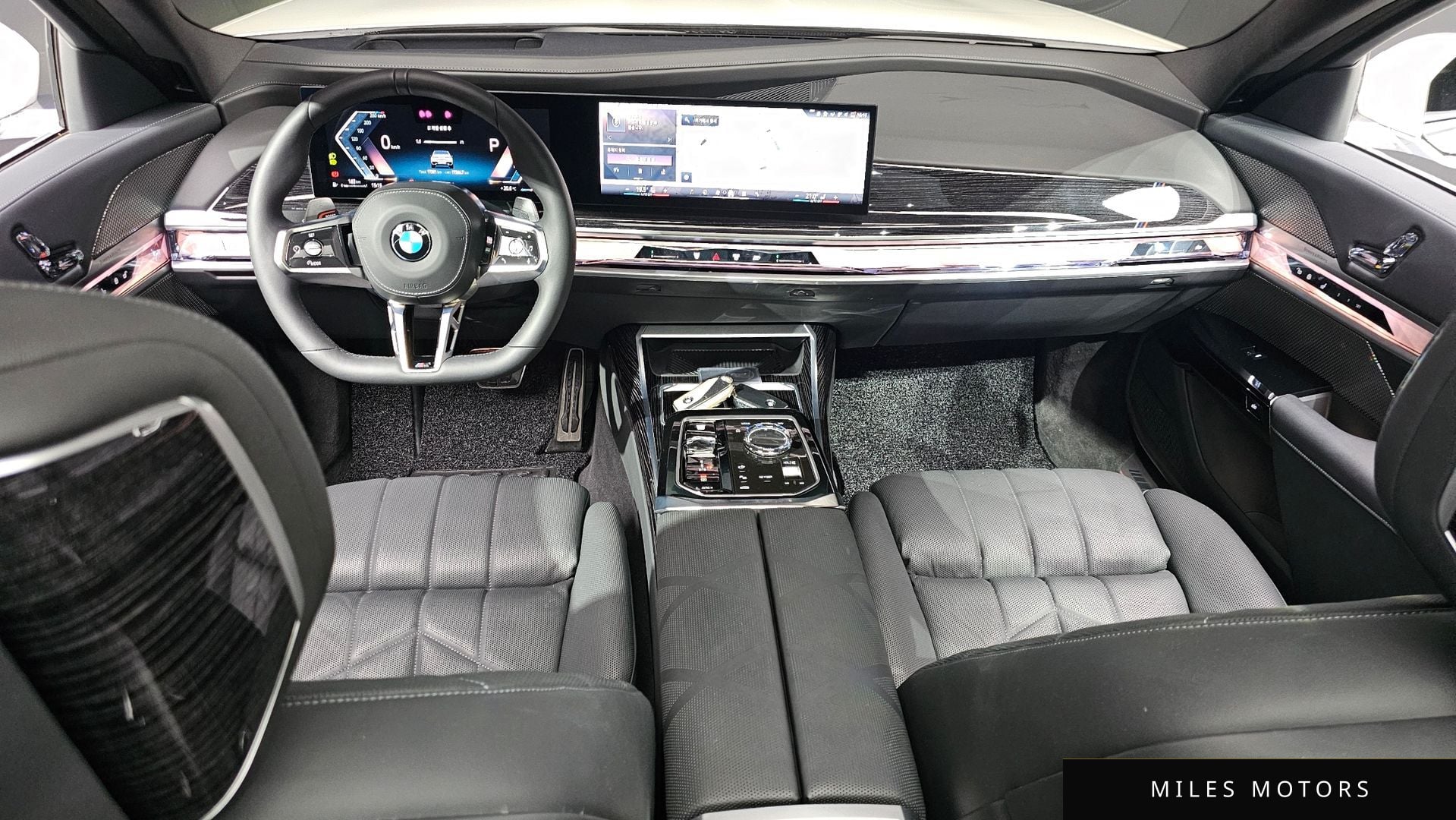BMW 7 Series (G70) 2025 — миниатюра 10