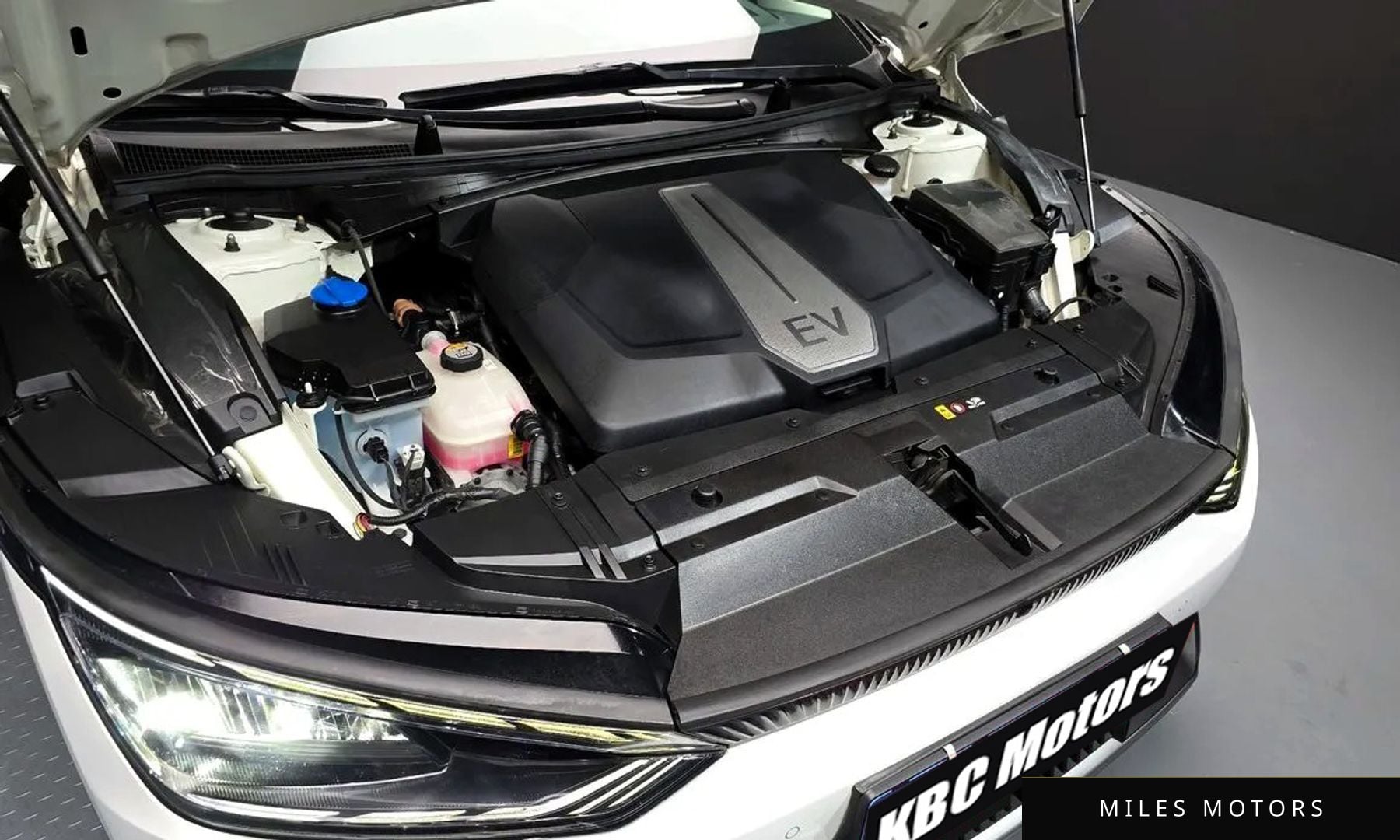 Kia EV6 2022 — миниатюра 6