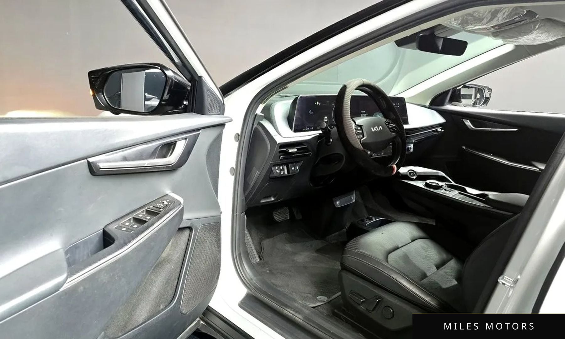 Kia EV6 2022 — миниатюра 11