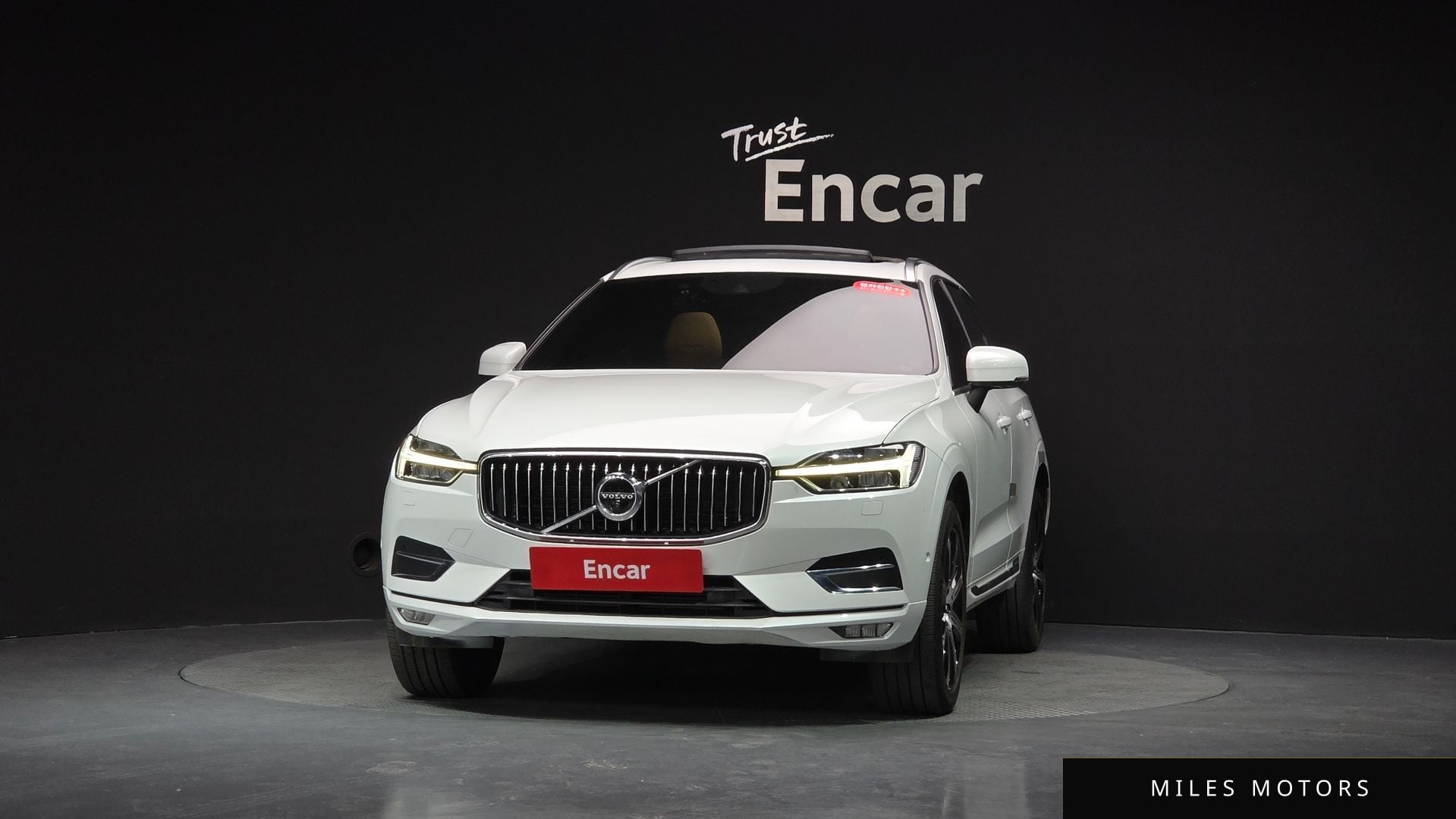 Volvo XC60 2019 — миниатюра 2