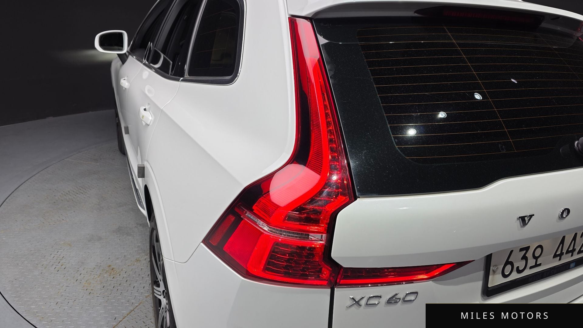 Volvo XC60 2019 — миниатюра 8