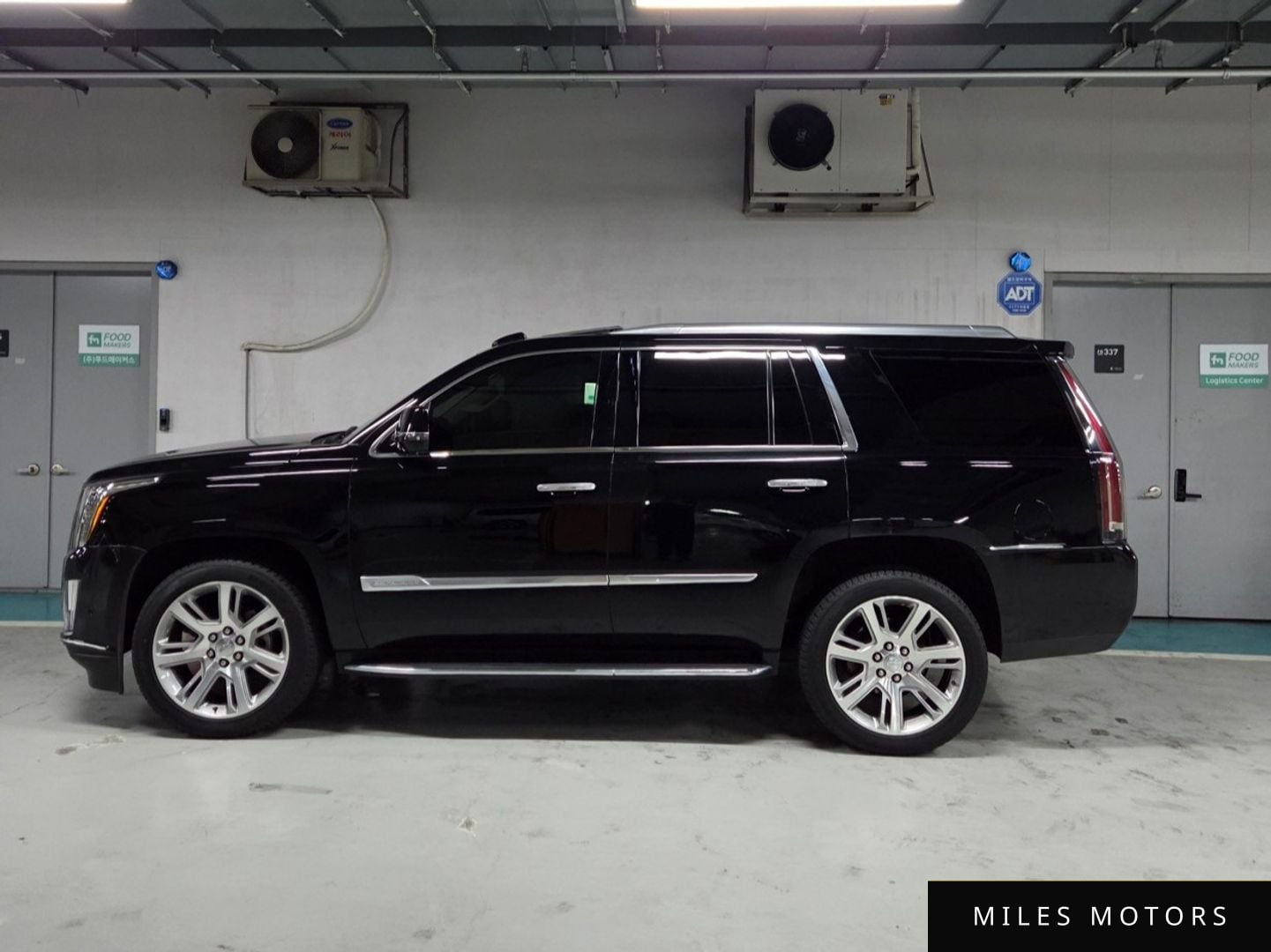 Cadillac Escalade 2018 — миниатюра 2