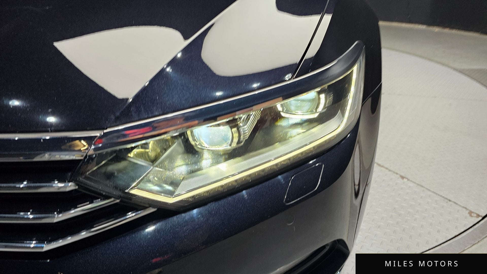 Volkswagen Passat 2018 — миниатюра 8