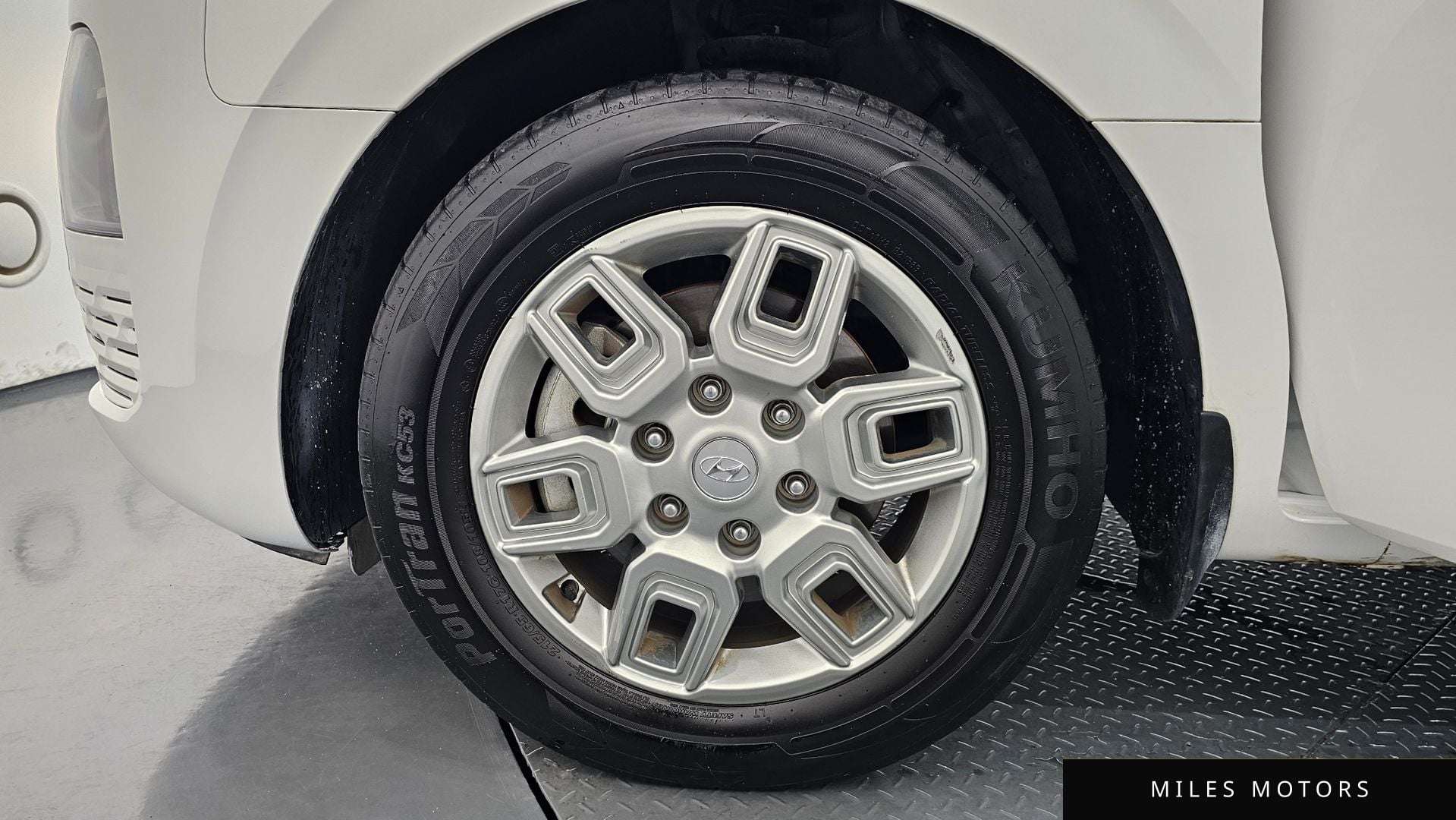 Hyundai Staria 2023 — миниатюра 5
