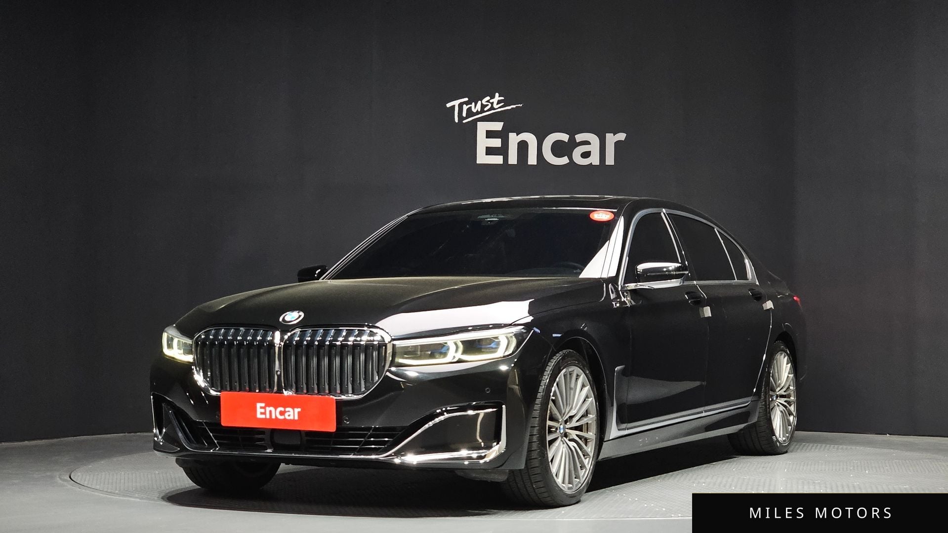 BMW 7 Series (G11) 2021 — фото 1 из 12