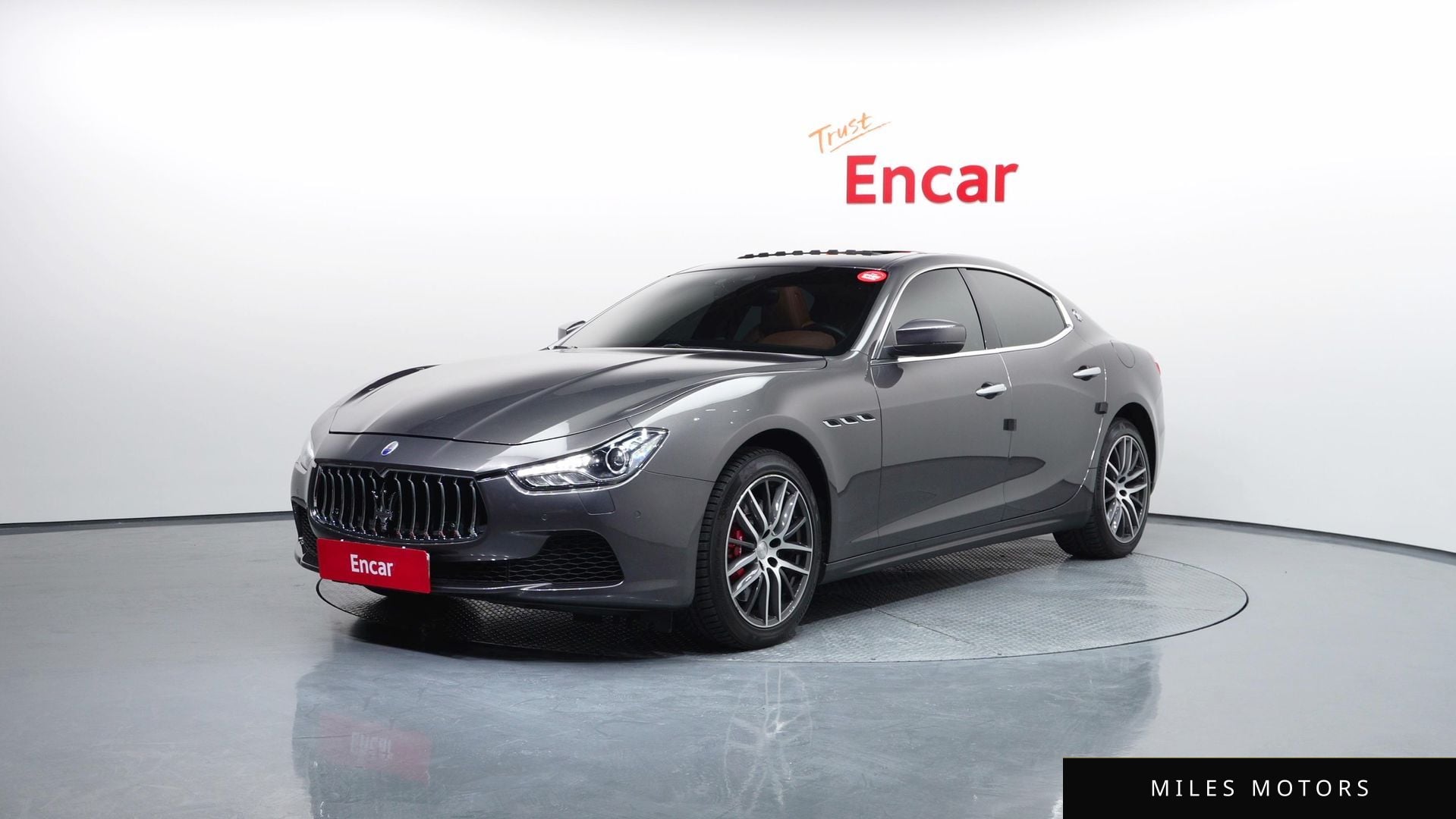 Maserati Ghibli 2017 — фото 1 из 12
