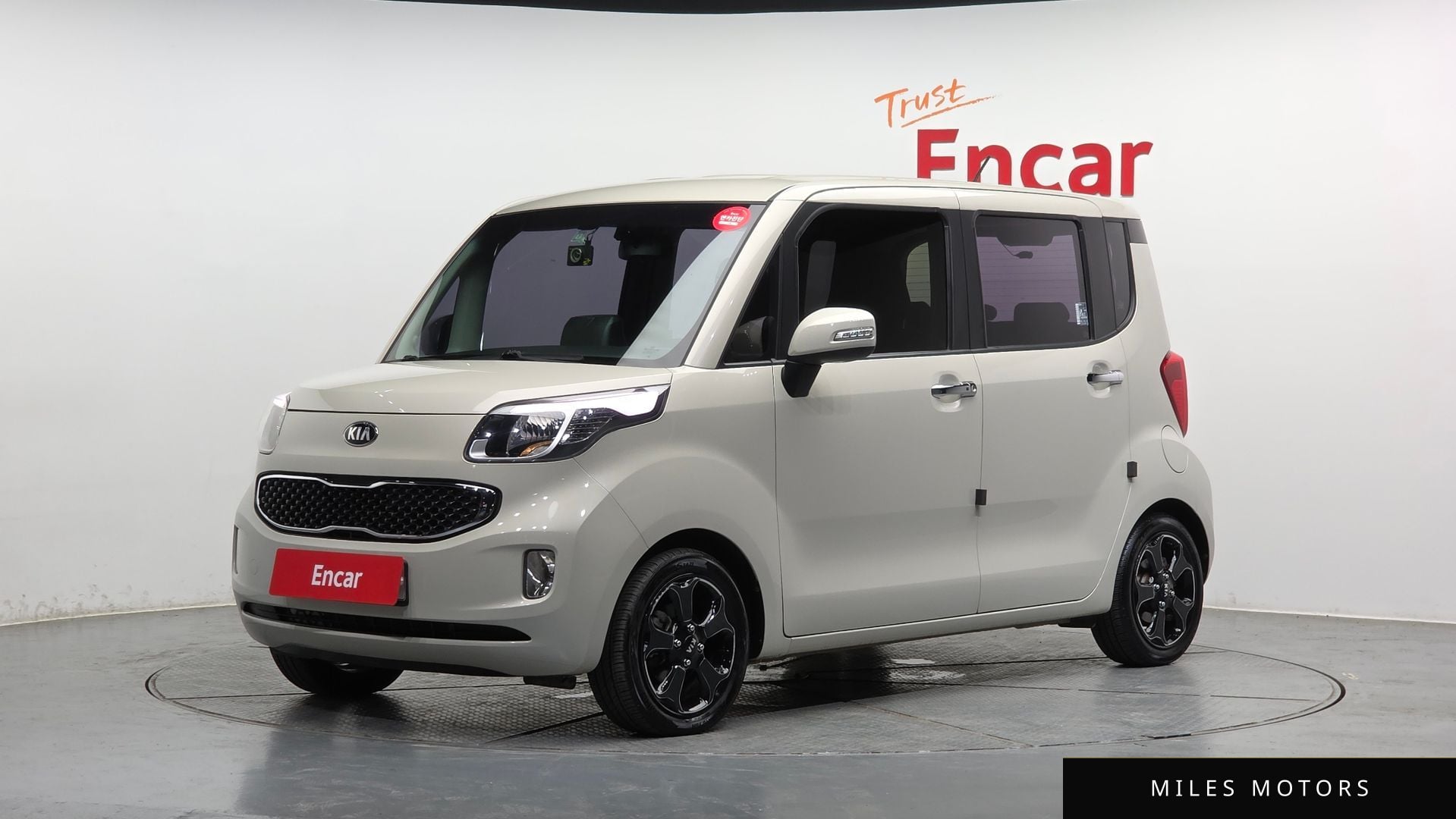 Kia Ray 2014 — фото 1 из 12