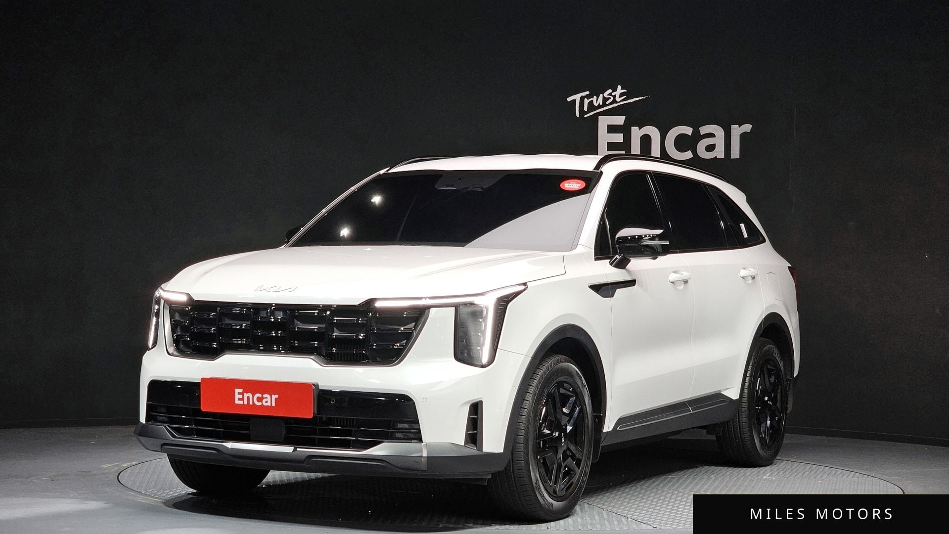 Kia Sorento 2024 — фото 1 из 12