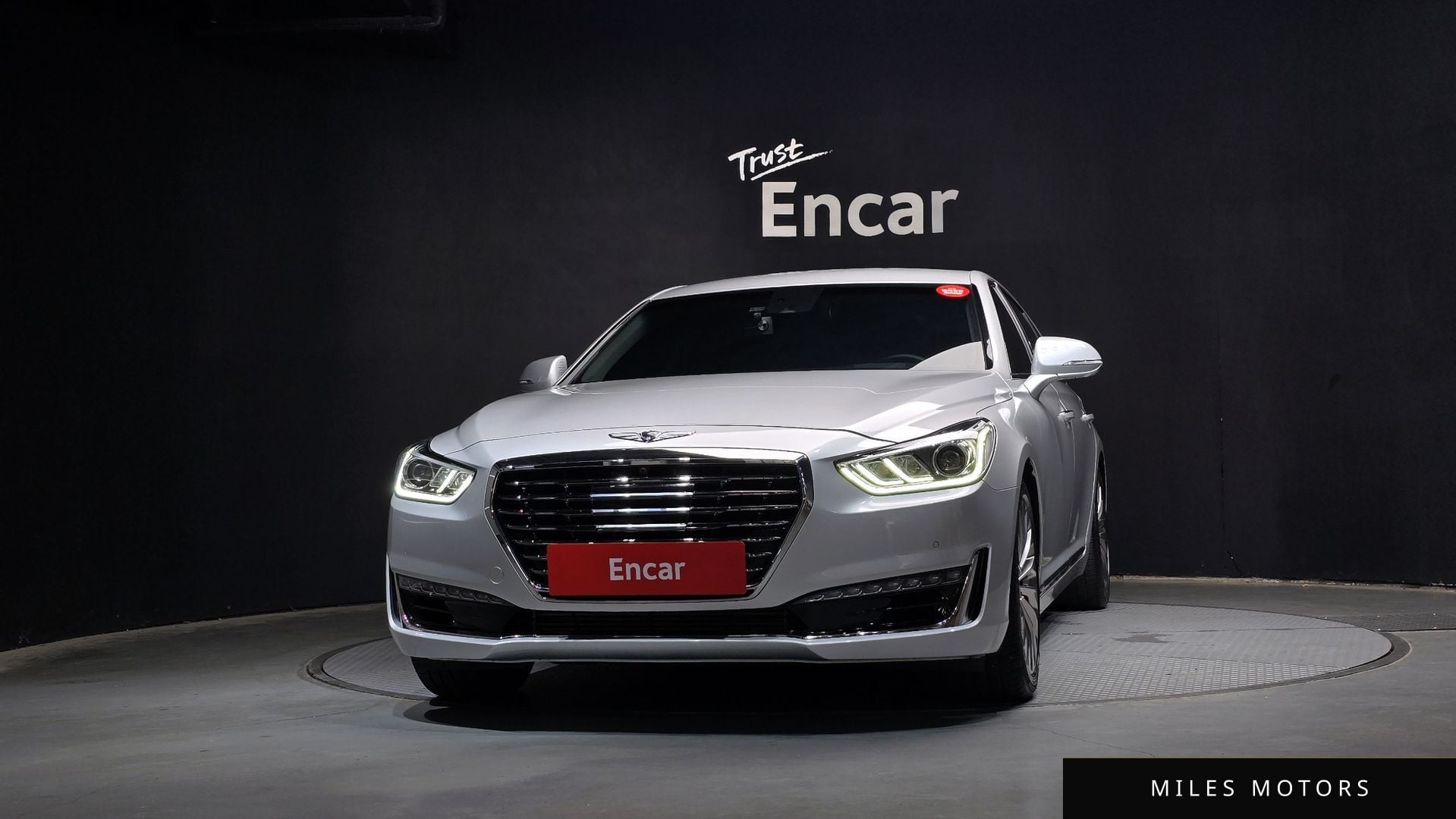 Genesis EQ900 2018 — миниатюра 3