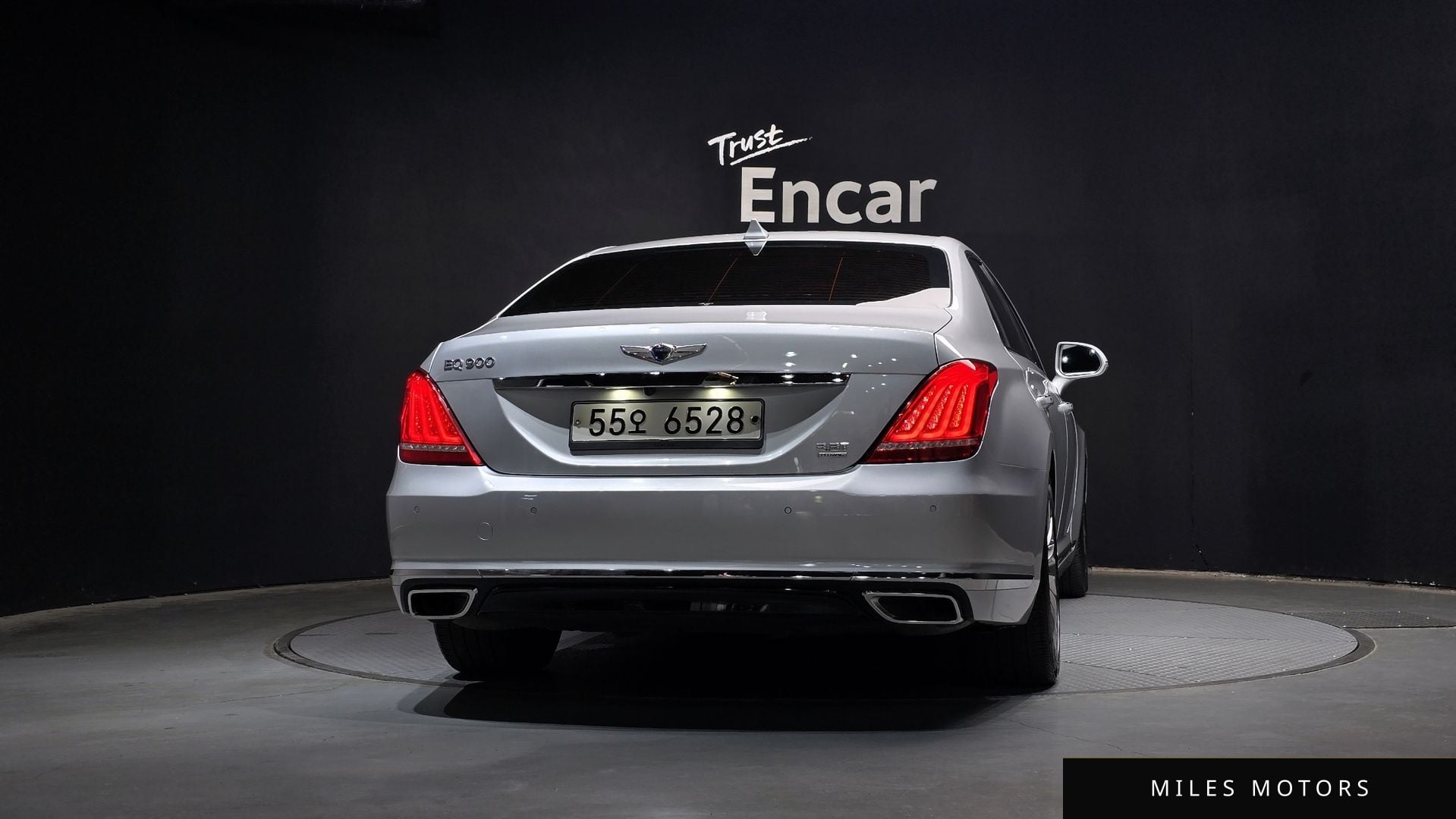 Genesis EQ900 2018 — миниатюра 4