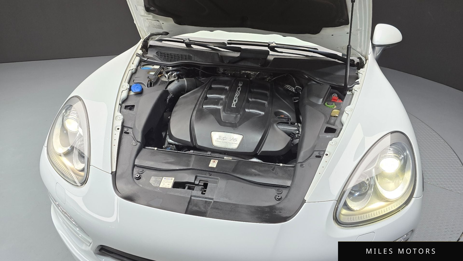 Porsche Cayenne 2013 — миниатюра 6