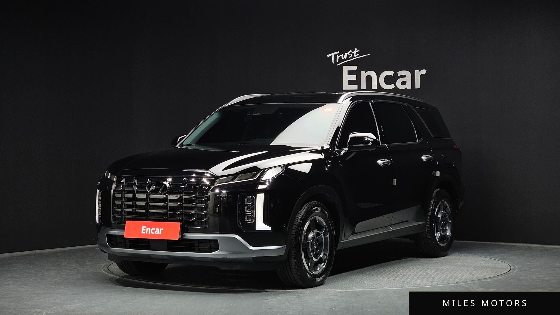 Hyundai Palisade 2023 — фото 1 из 12