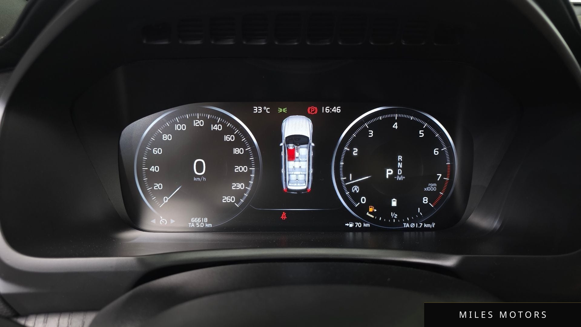 Volvo XC90 2022 — миниатюра 8