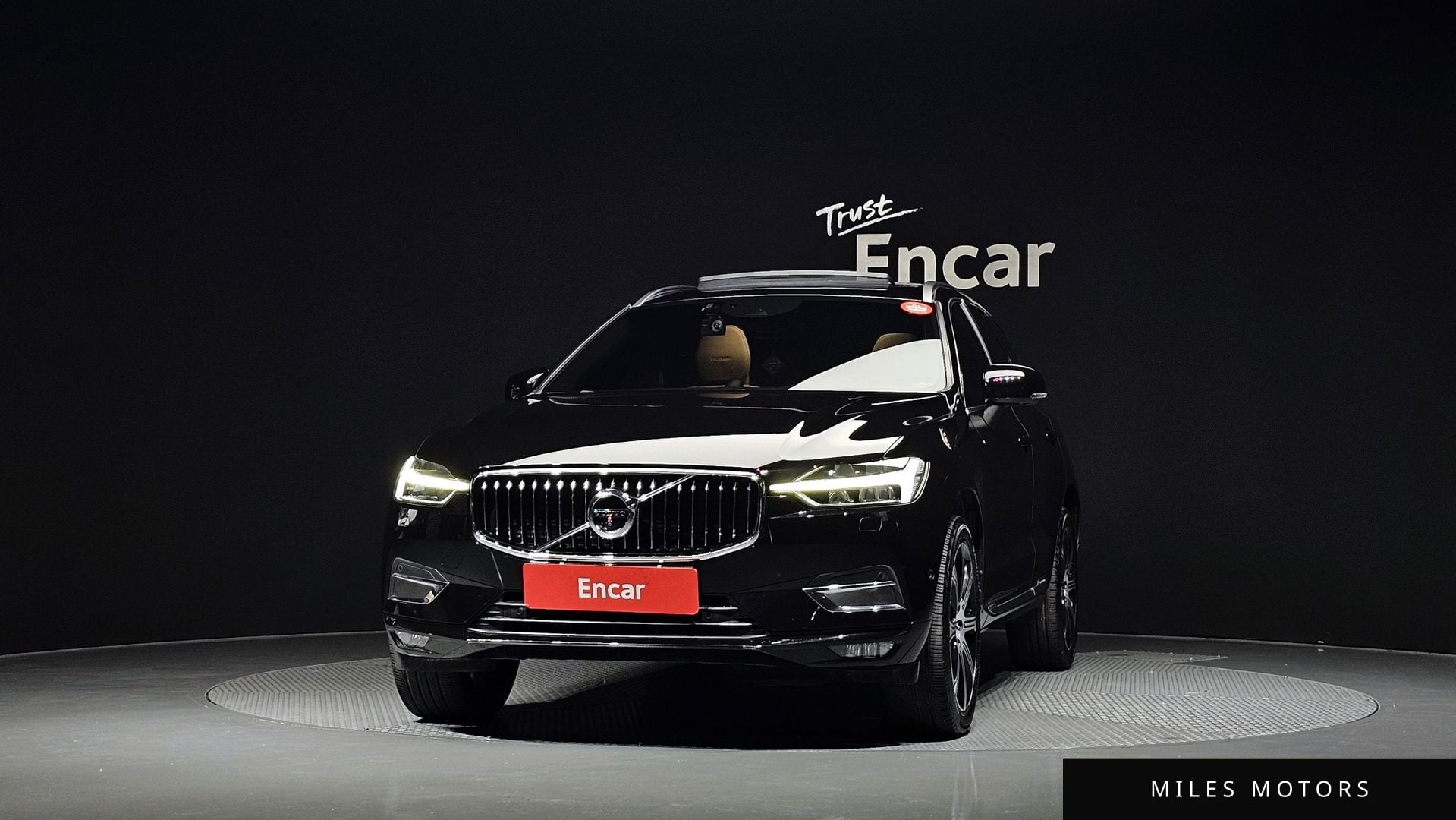 Volvo XC60 2019 — миниатюра 3