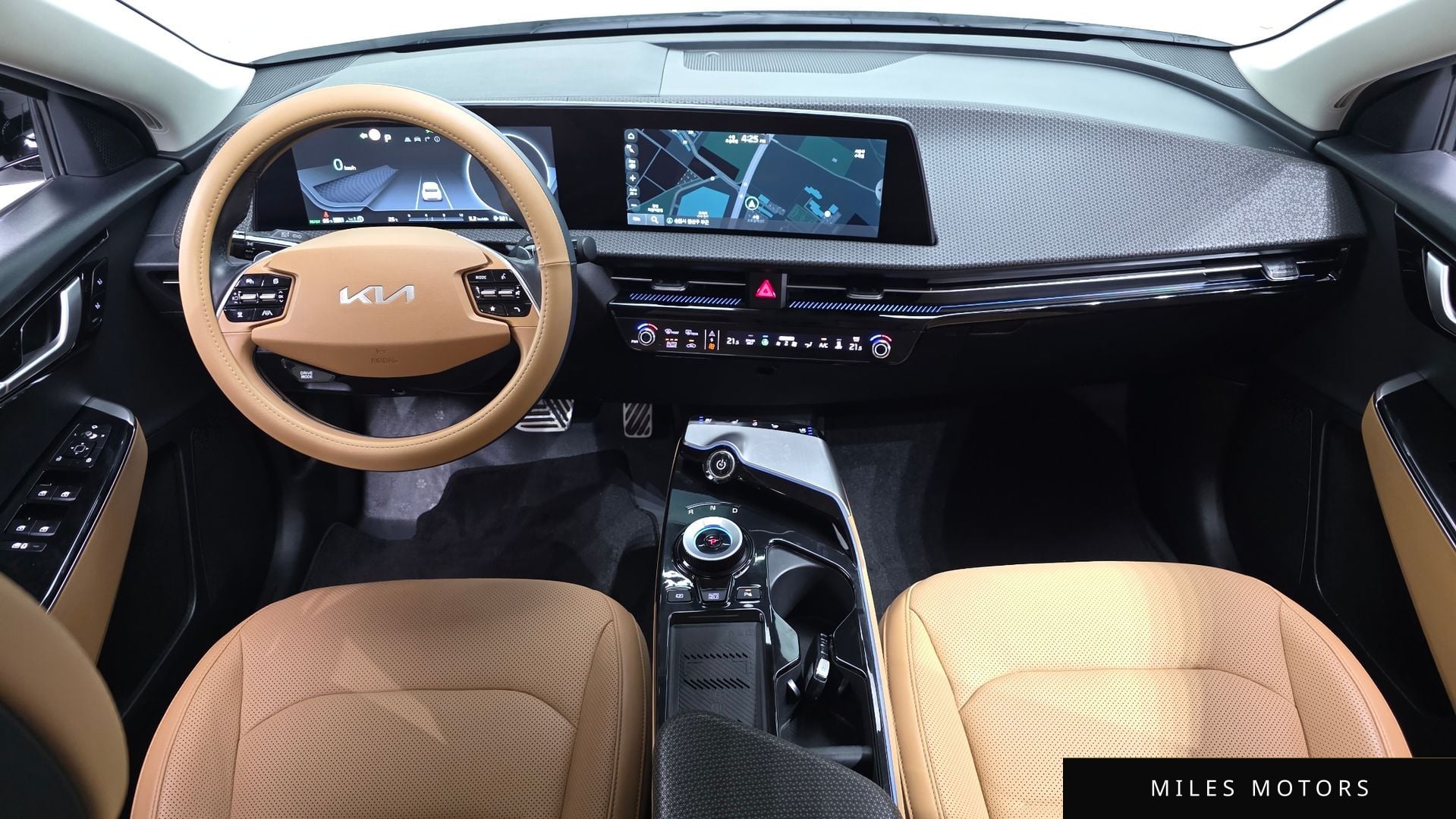 Kia EV6 2023 — миниатюра 10