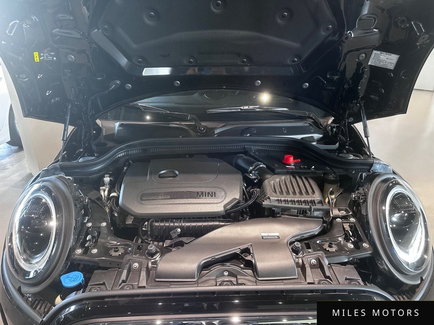 MINI Cooper 2024 — миниатюра 8