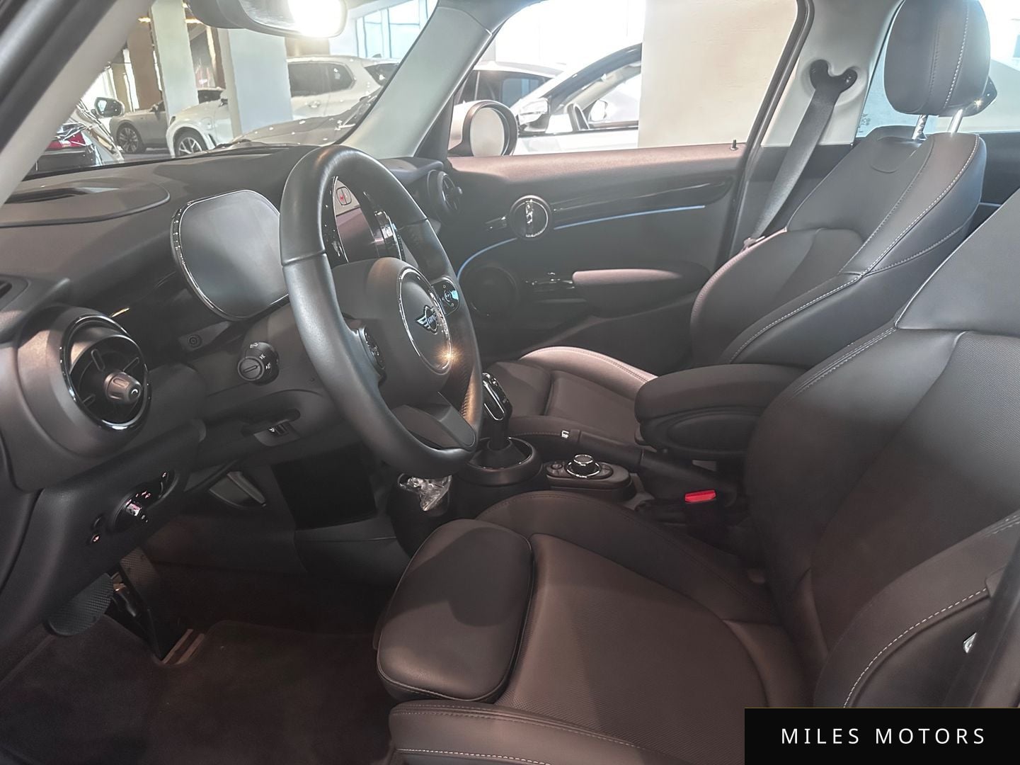MINI Cooper 2024 — миниатюра 12