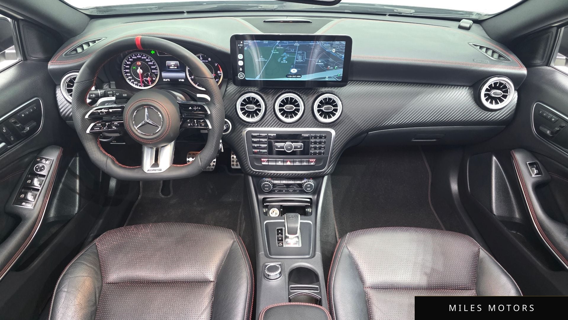 Mercedes-Benz A-Class W176 2015 — миниатюра 9