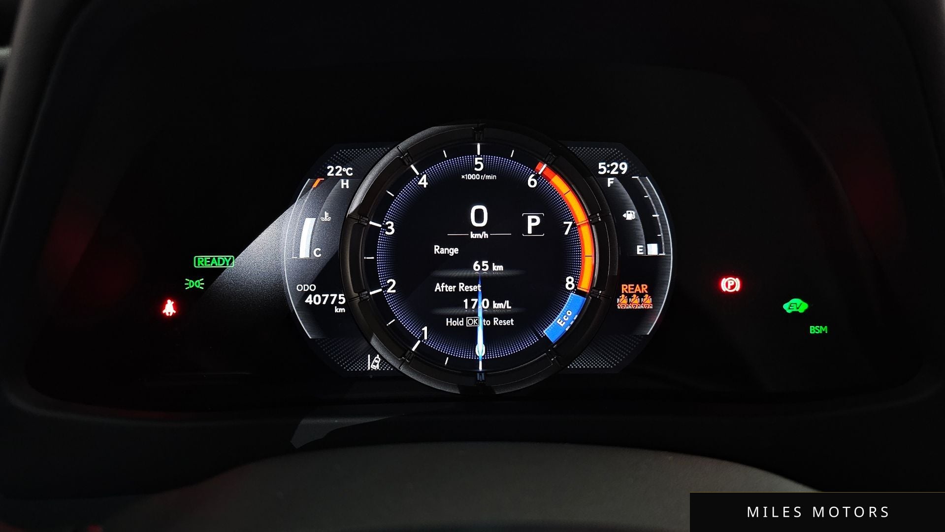 Лексус UX250h 2021 — миниатюра 10