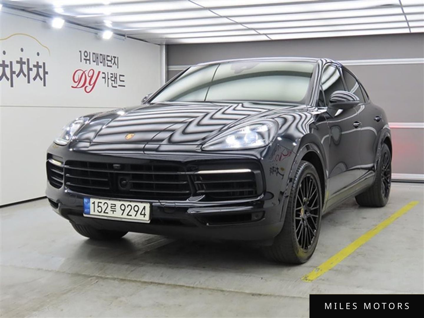 Porsche Cayenne 2021 — фото 1 из 12