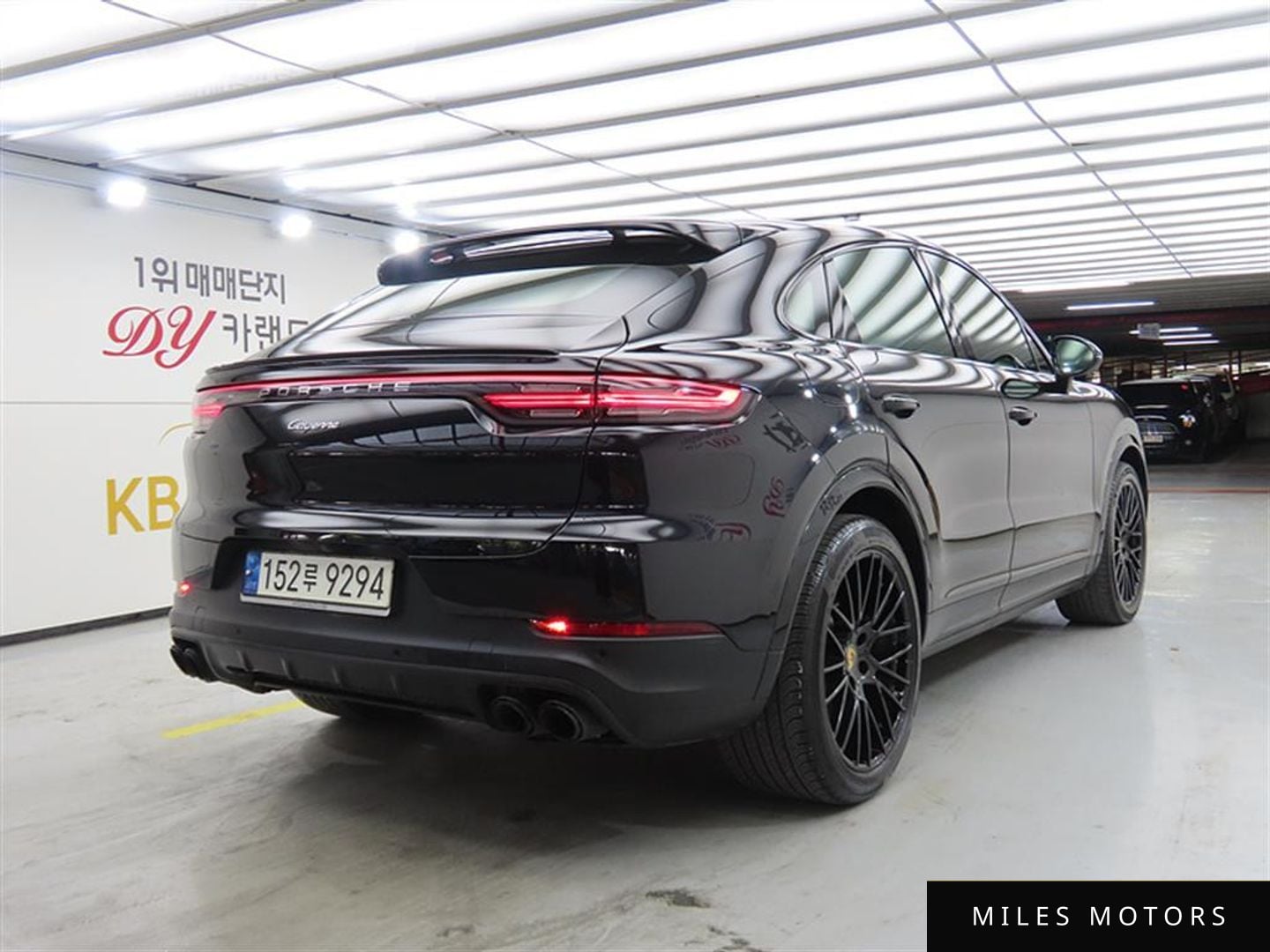 Porsche Cayenne 2021 — миниатюра 4
