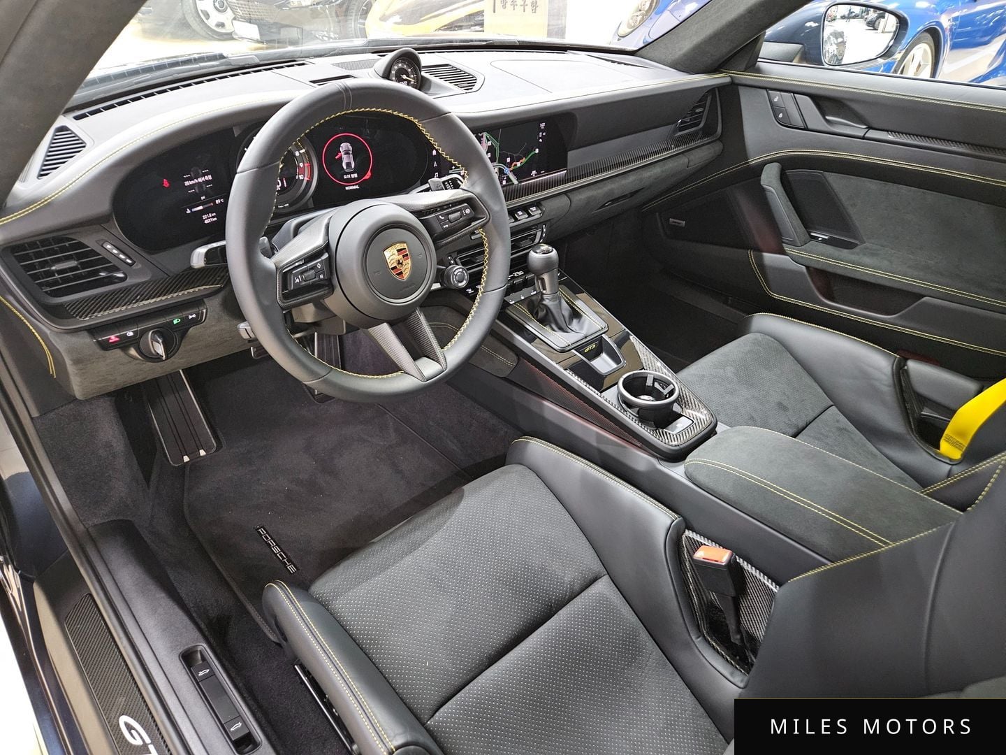 Porsche 911 (992) 2022 — миниатюра 6