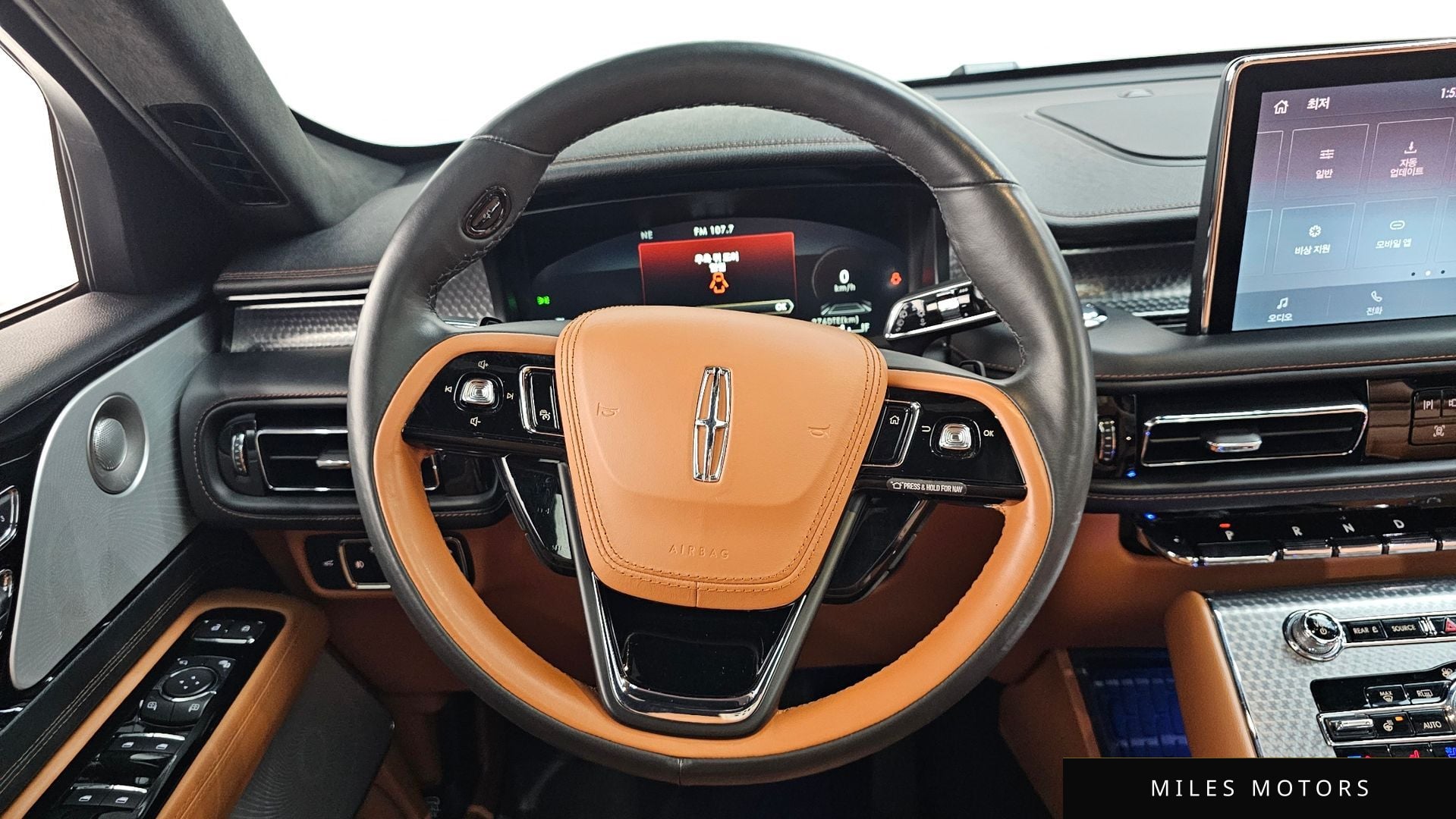 Lincoln Aviator 2021 — миниатюра 12