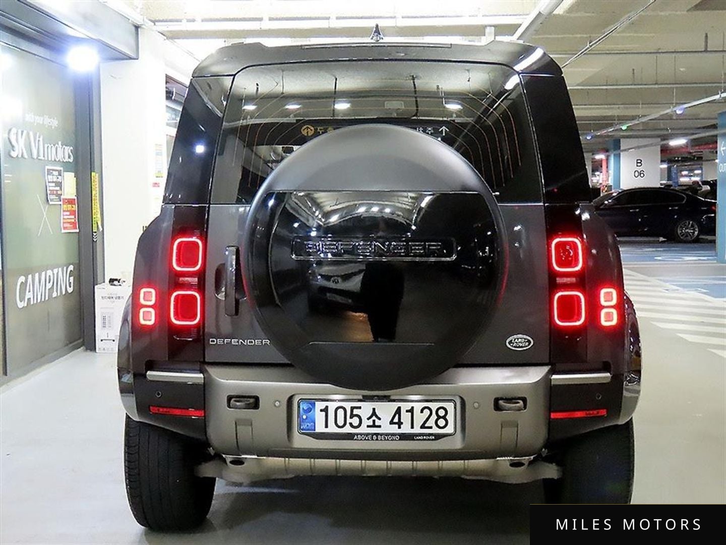 Land Rover Defender 2023 — миниатюра 5