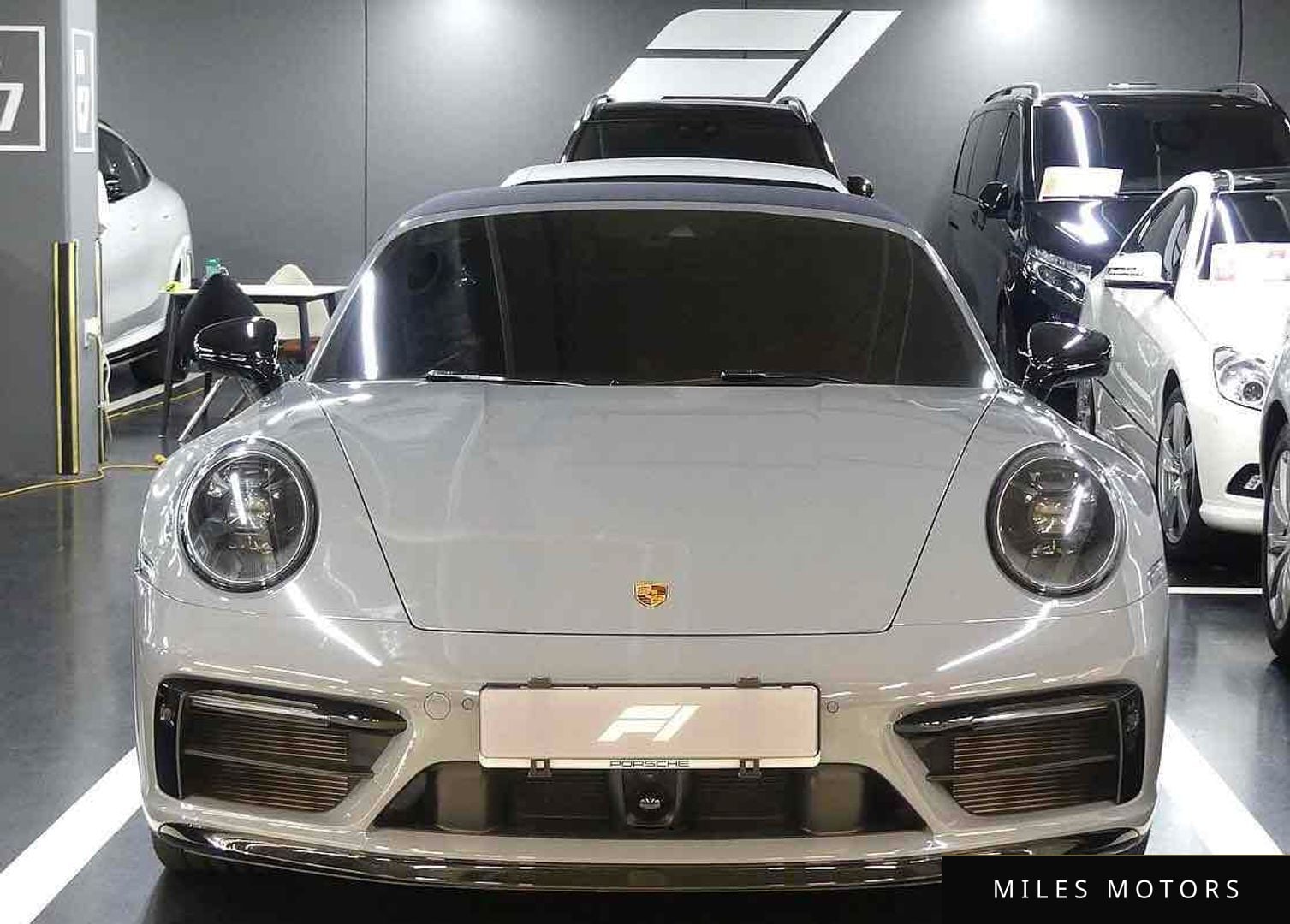 Porsche 911 (992) 2024 — миниатюра 3