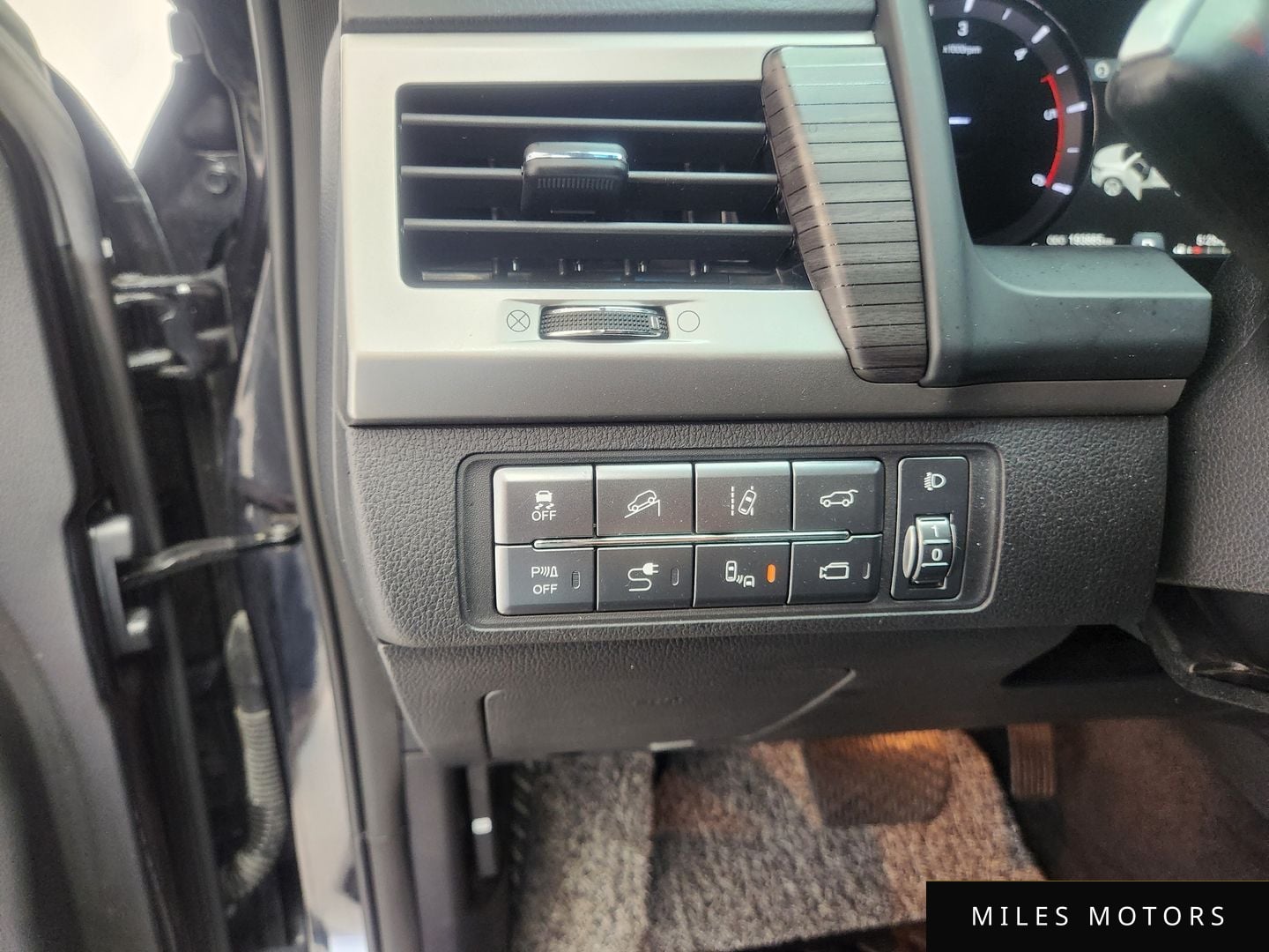 KG Mobility Rexton 2018 — миниатюра 12
