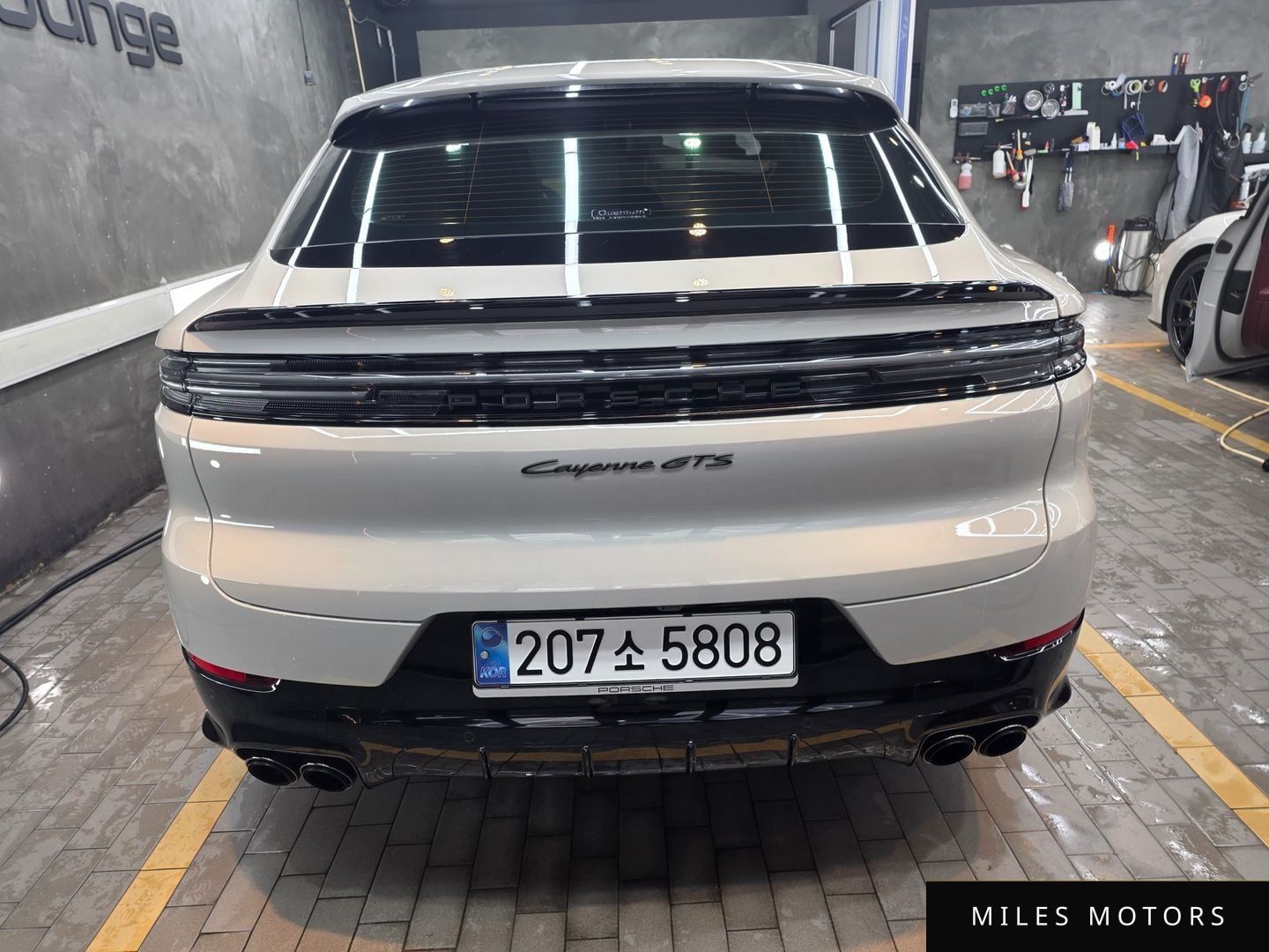 Porsche Cayenne 2025 — миниатюра 5