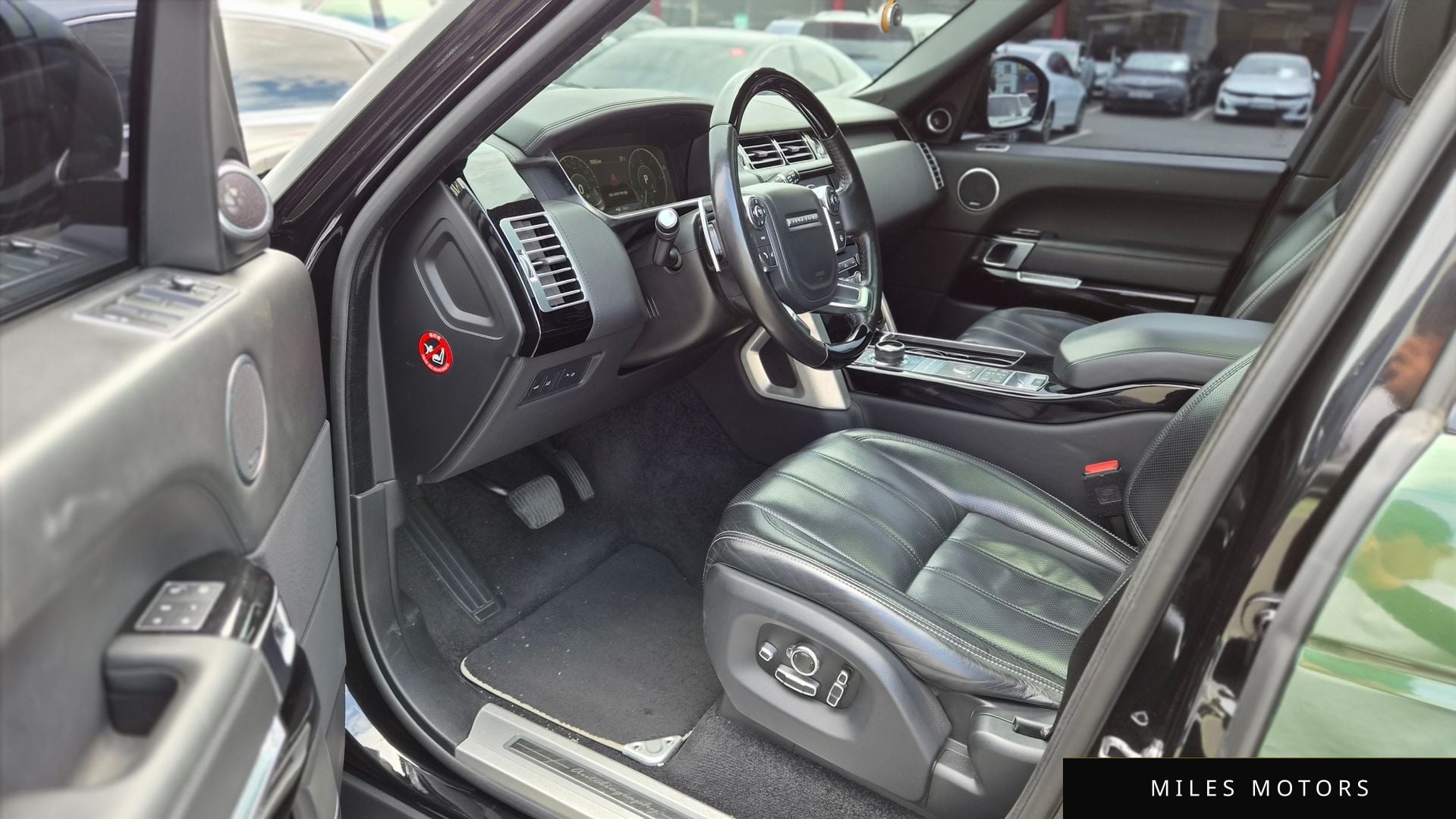 Land Rover Range Rover 2017 — миниатюра 3